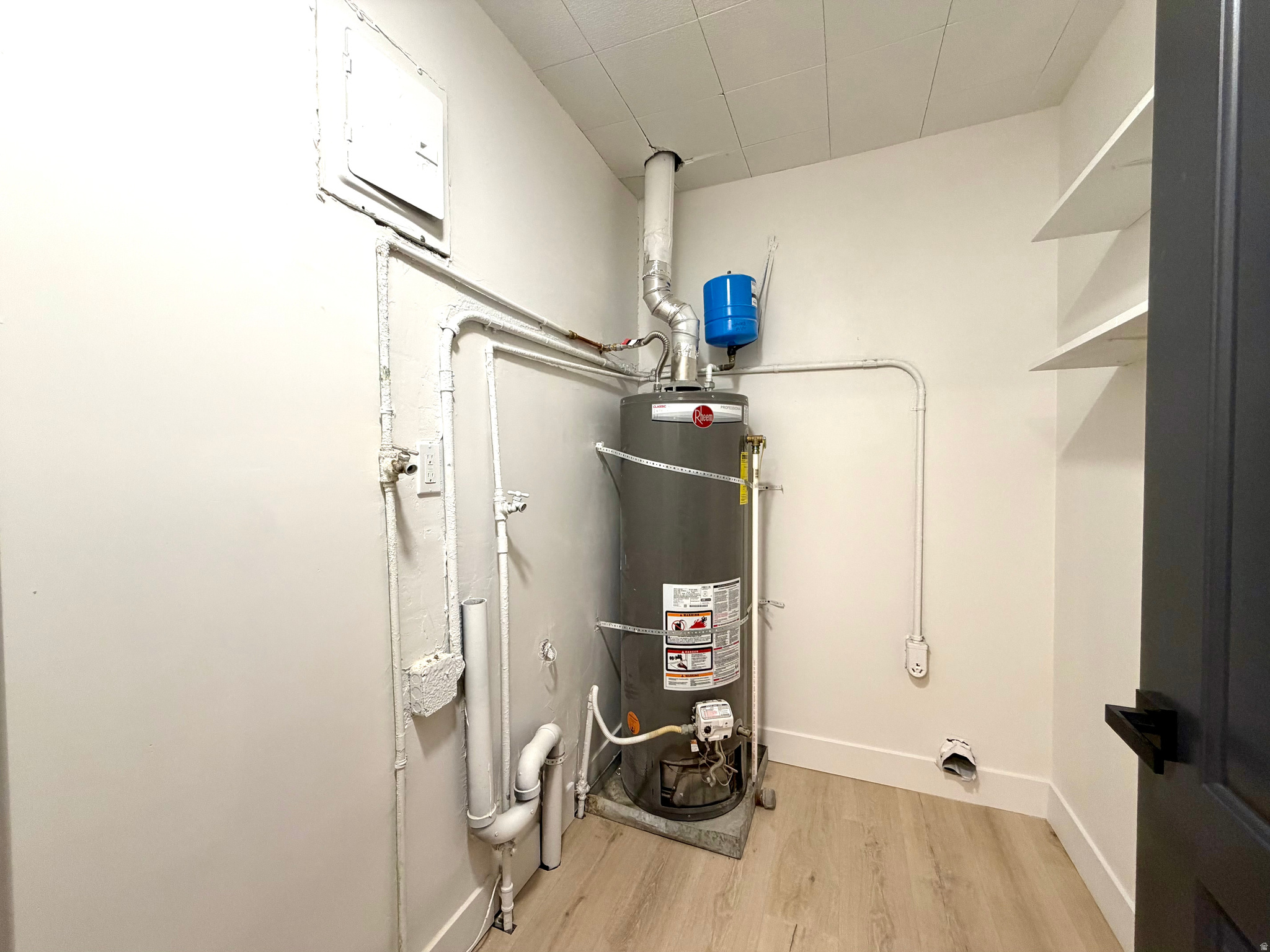 KEARNS TOWNSITE - Residential