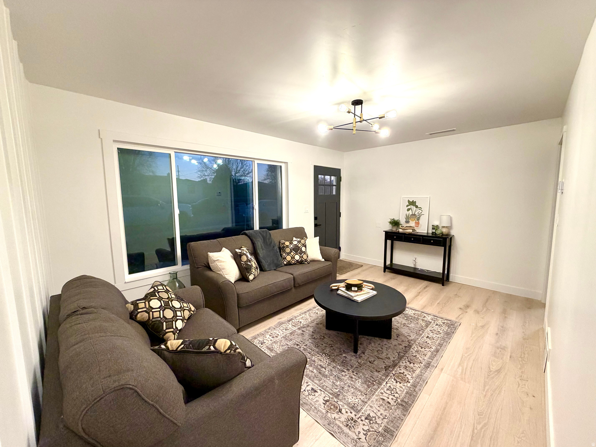 KEARNS TOWNSITE - Residential