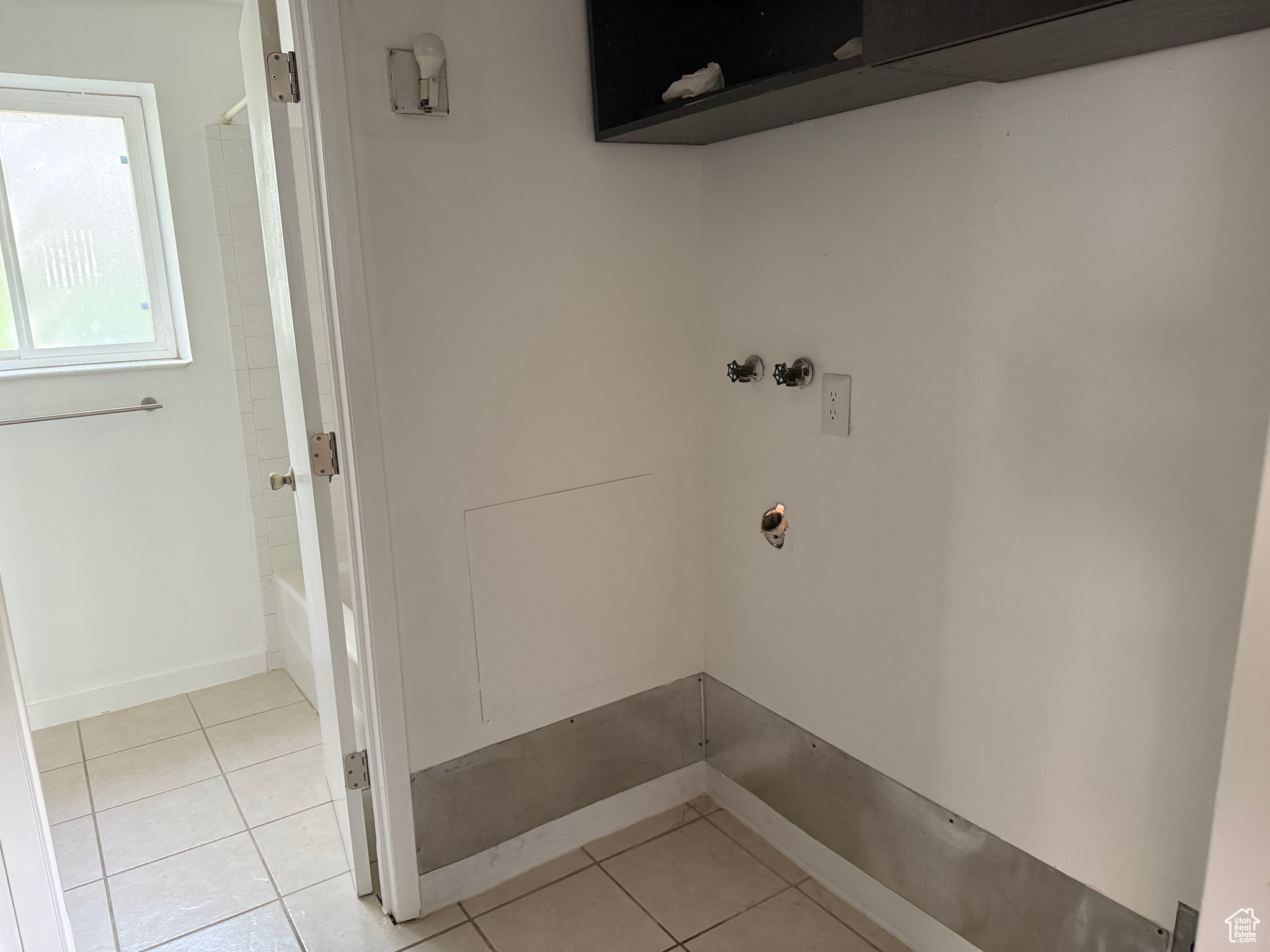 NUTREE WEST - Residential