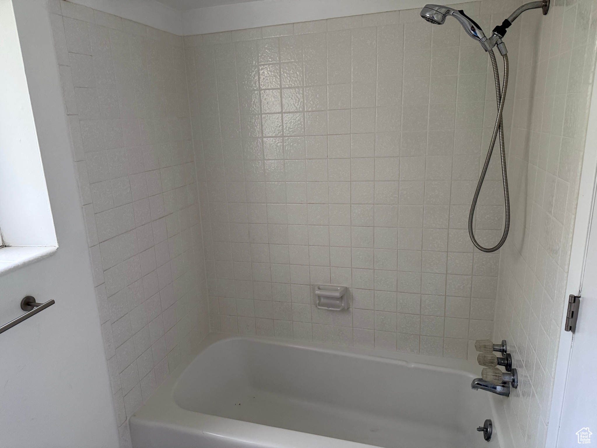 NUTREE WEST - Residential