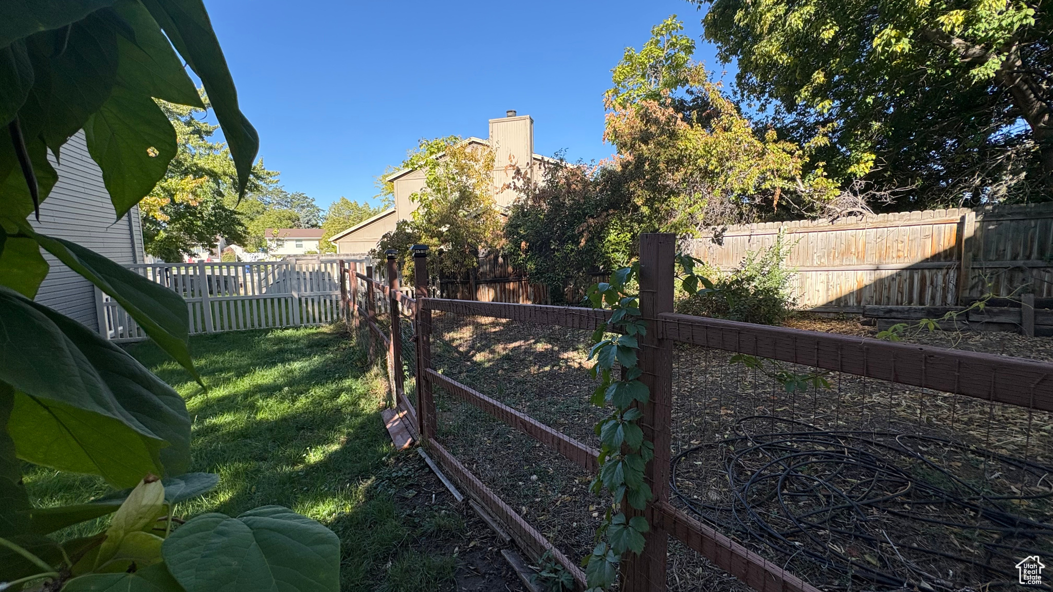 NUTREE WEST - Residential