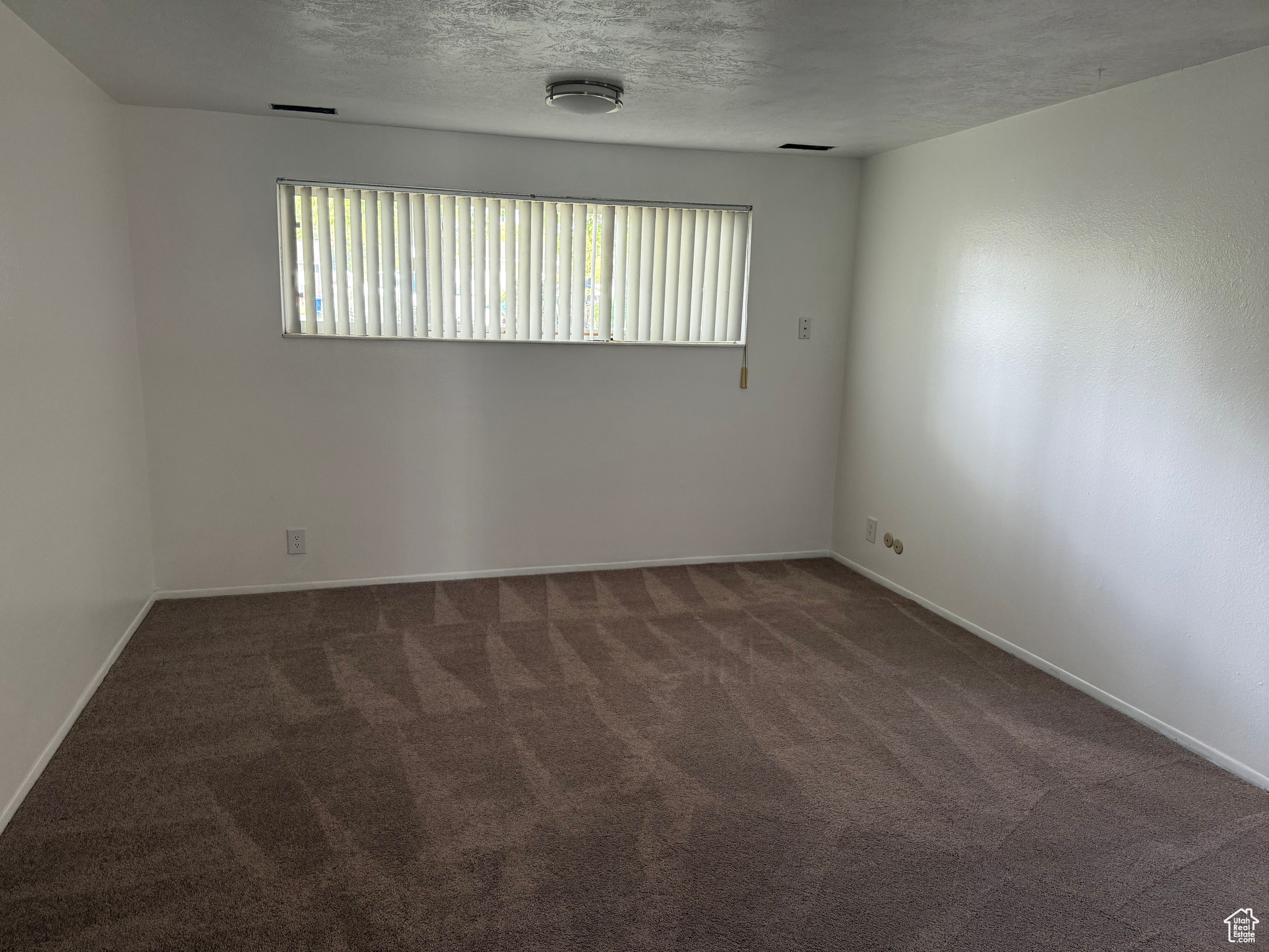 NUTREE WEST - Residential