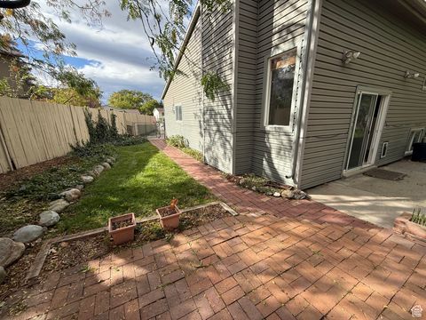Tiny photo for 3184 BARNHILL BAY, Cottonwood Heights, UT 84121 (MLS # 2117672)