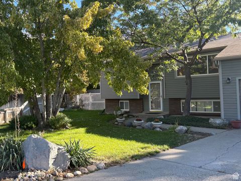 Tiny photo for 3184 BARNHILL BAY, Cottonwood Heights, UT 84121 (MLS # 2117672)