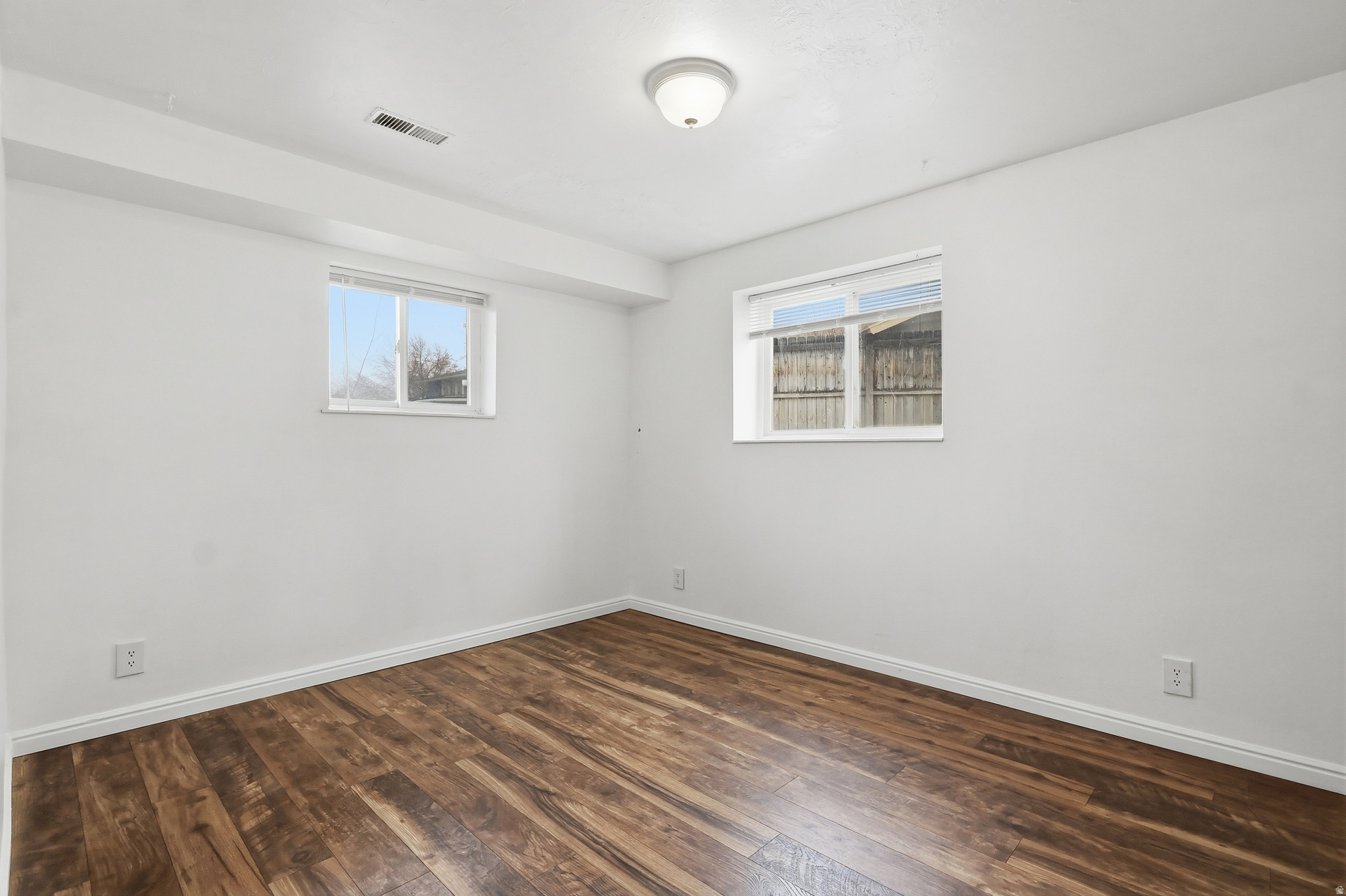 NUTREE WEST - Residential