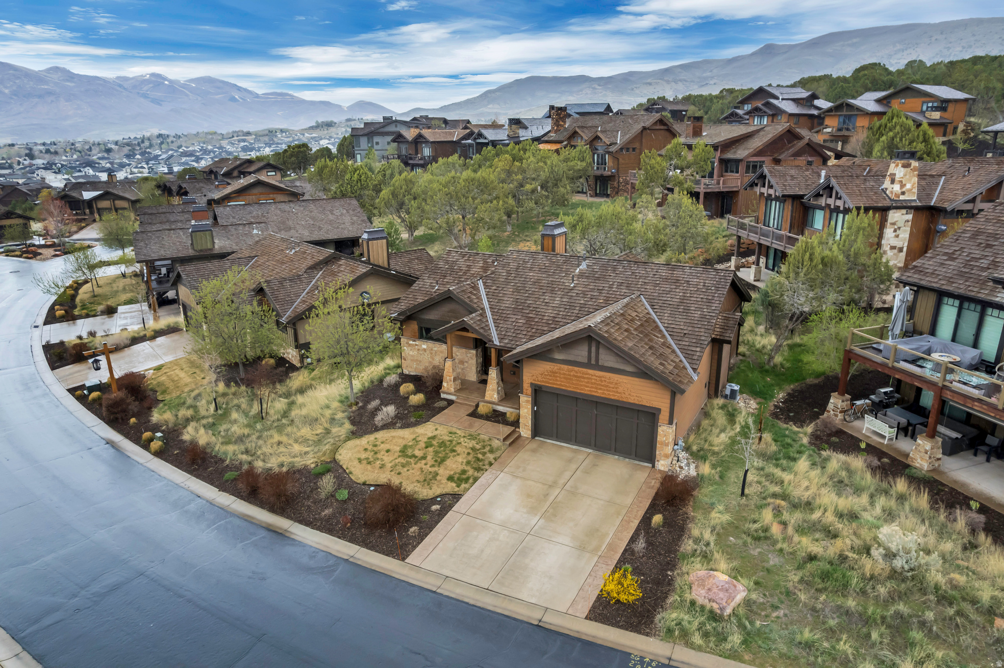 COTTAGE AT RED LEDGES - Residential