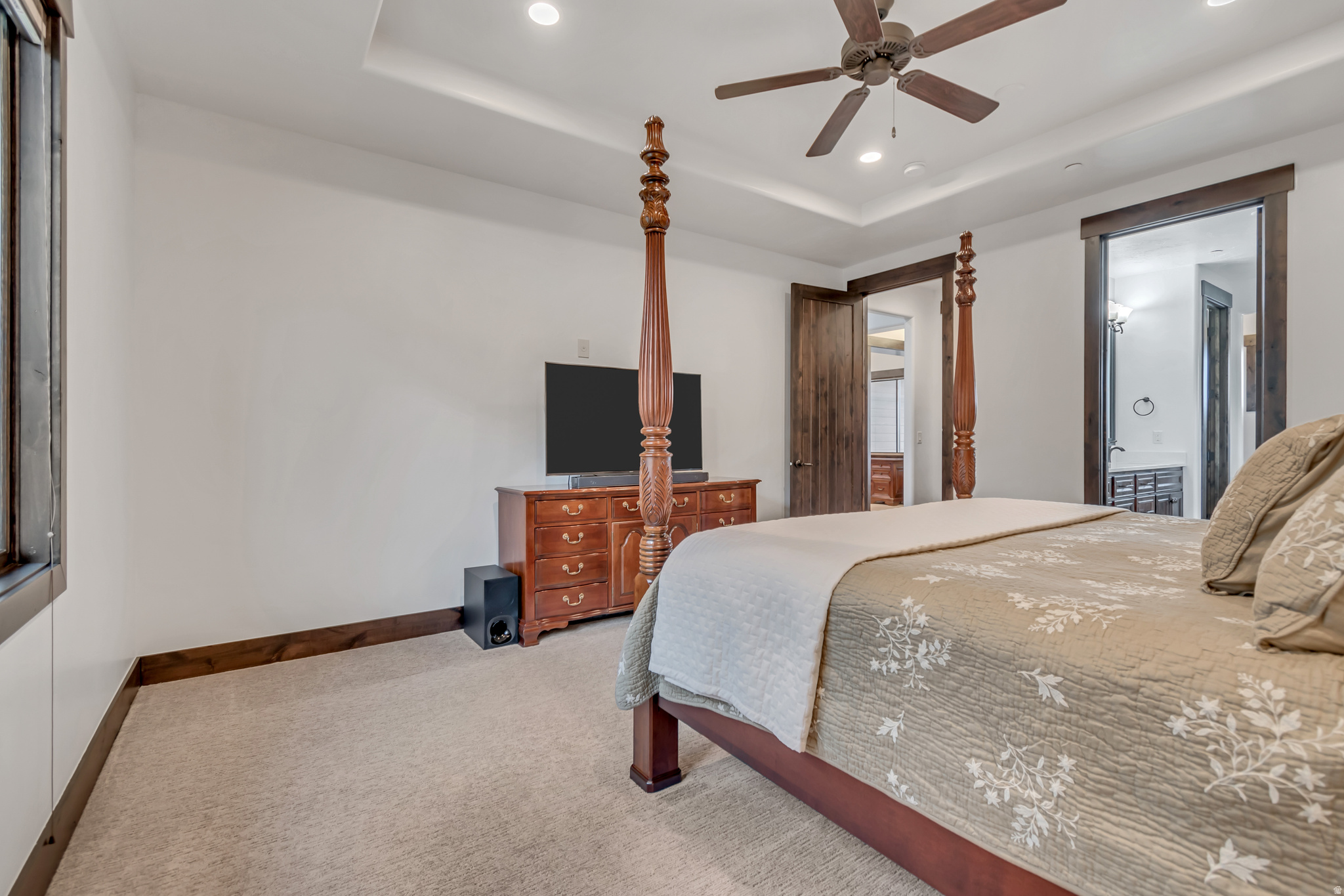 COTTAGE AT RED LEDGES - Residential