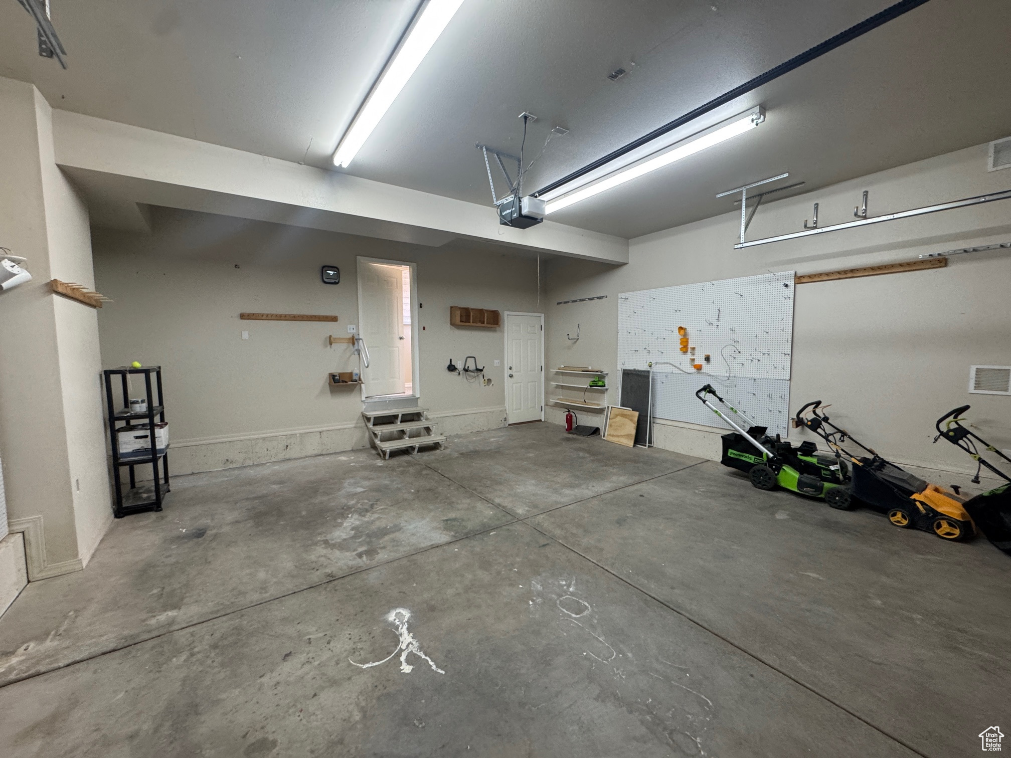 NORTH FIELD ADDITION SUBDIVISION - Residential