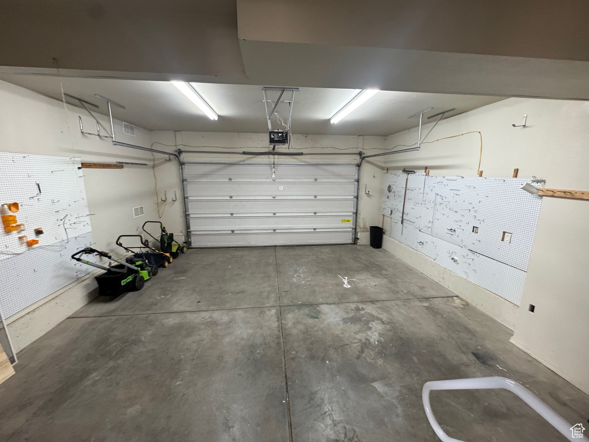 NORTH FIELD ADDITION SUBDIVISION - Residential