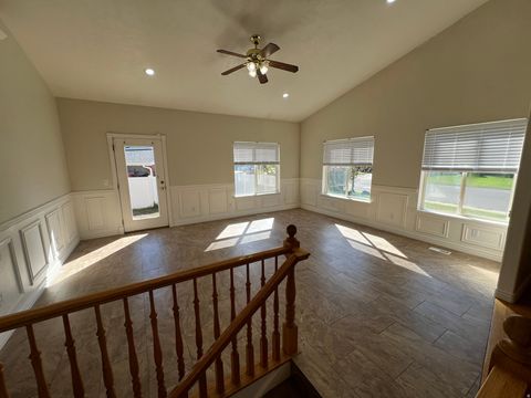 Tiny photo for 598 W SADDLEBROOK DR, Payson, UT 84651 (MLS # 2153374)