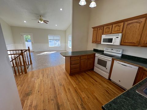 Tiny photo for 598 W SADDLEBROOK DR, Payson, UT 84651 (MLS # 2153374)