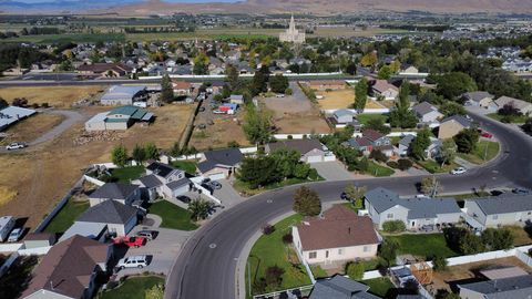 Tiny photo for 598 W SADDLEBROOK DR, Payson, UT 84651 (MLS # 2153374)