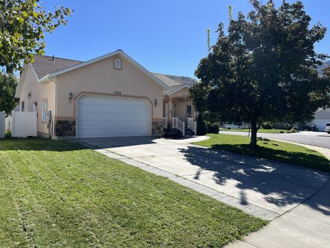 Tiny photo for 598 W SADDLEBROOK DR, Payson, UT 84651 (MLS # 2153374)