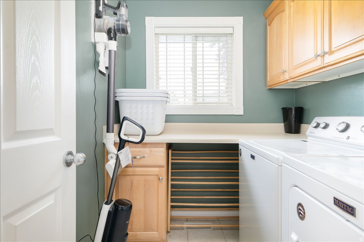 OAKWOOD EST - Residential