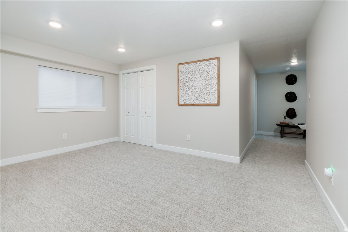 OAKWOOD EST - Residential