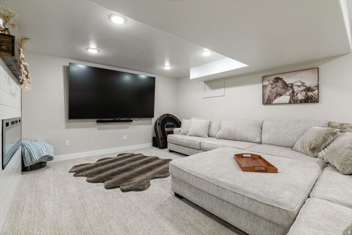 OAKWOOD EST - Residential