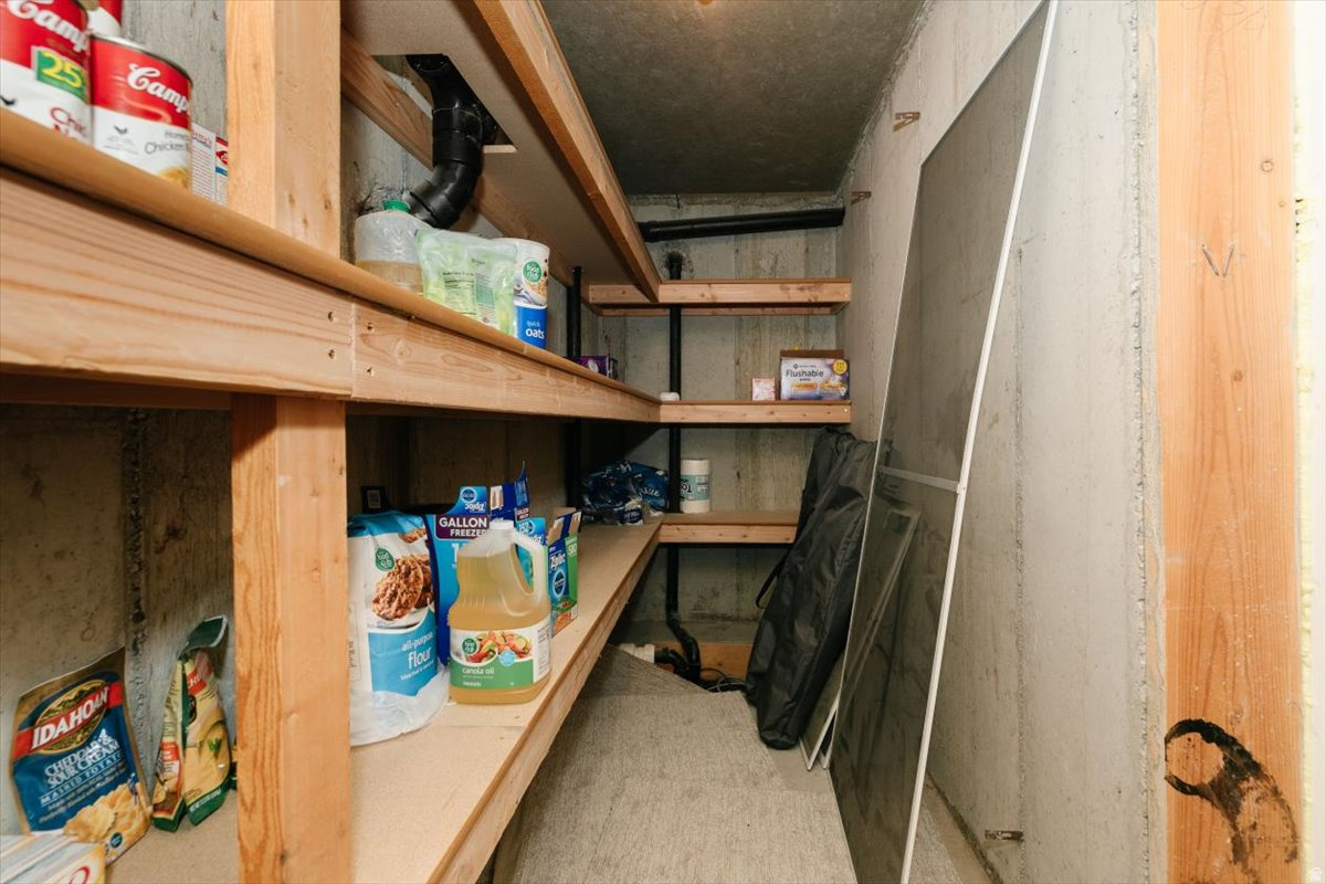 OAKWOOD EST - Residential