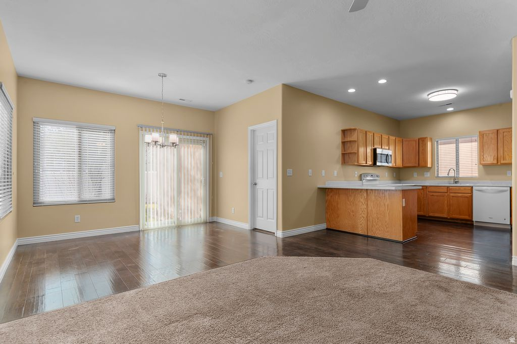 STONE CREEK - Residential