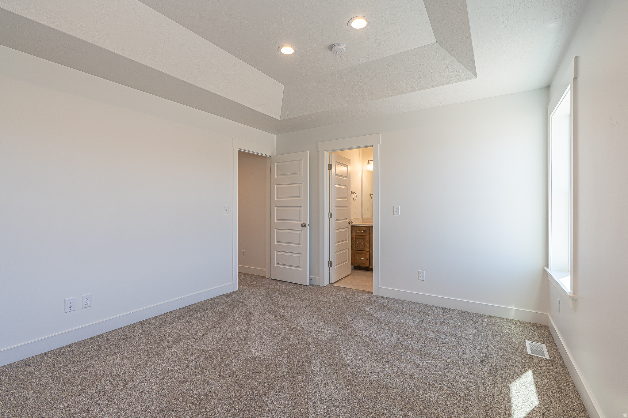 HERITAGE PARKWAY - Residential