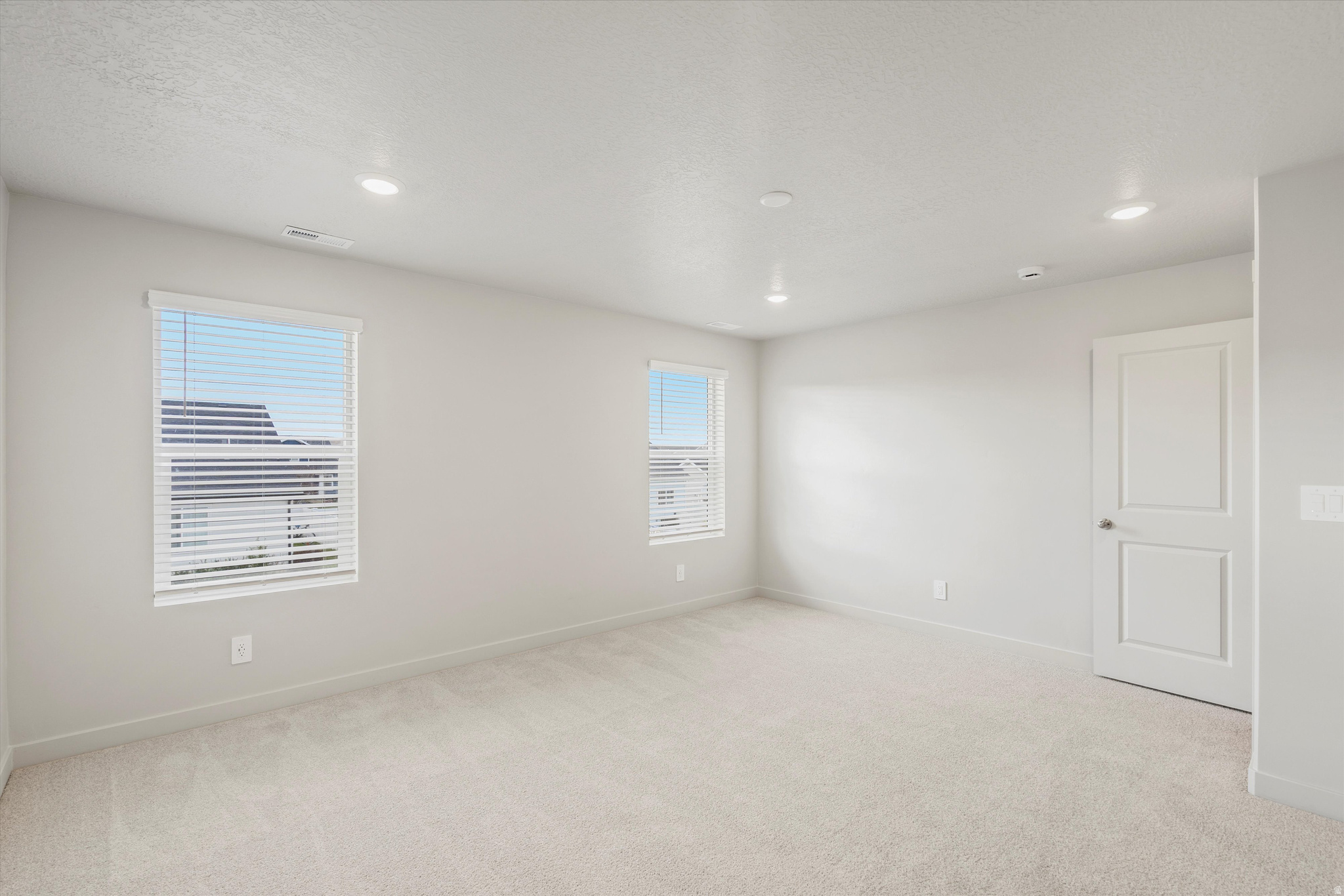 STRATTON ACRES - Residential