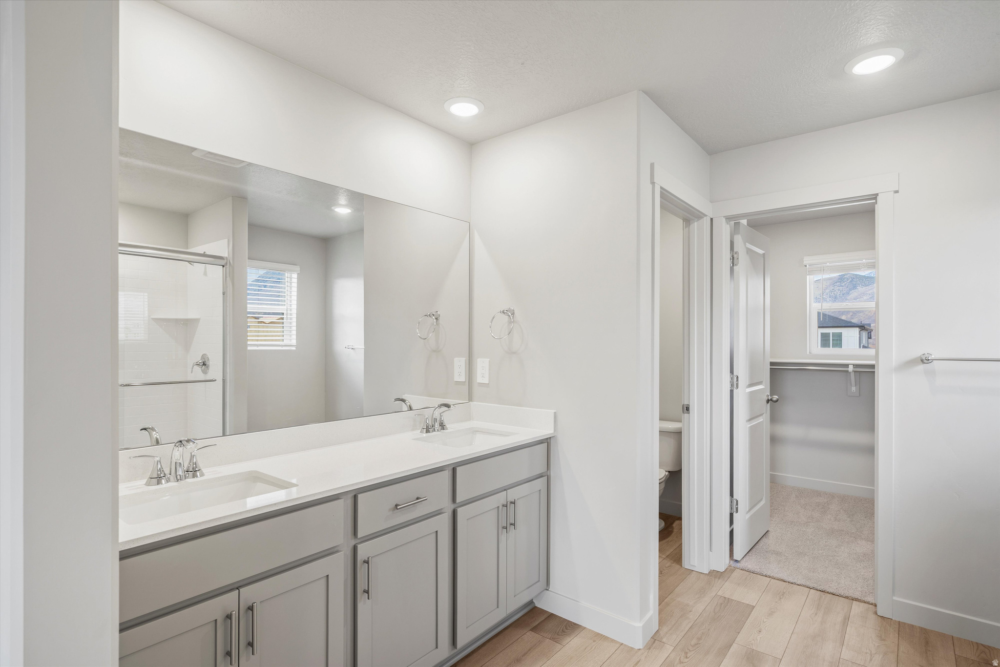 STRATTON ACRES - Residential