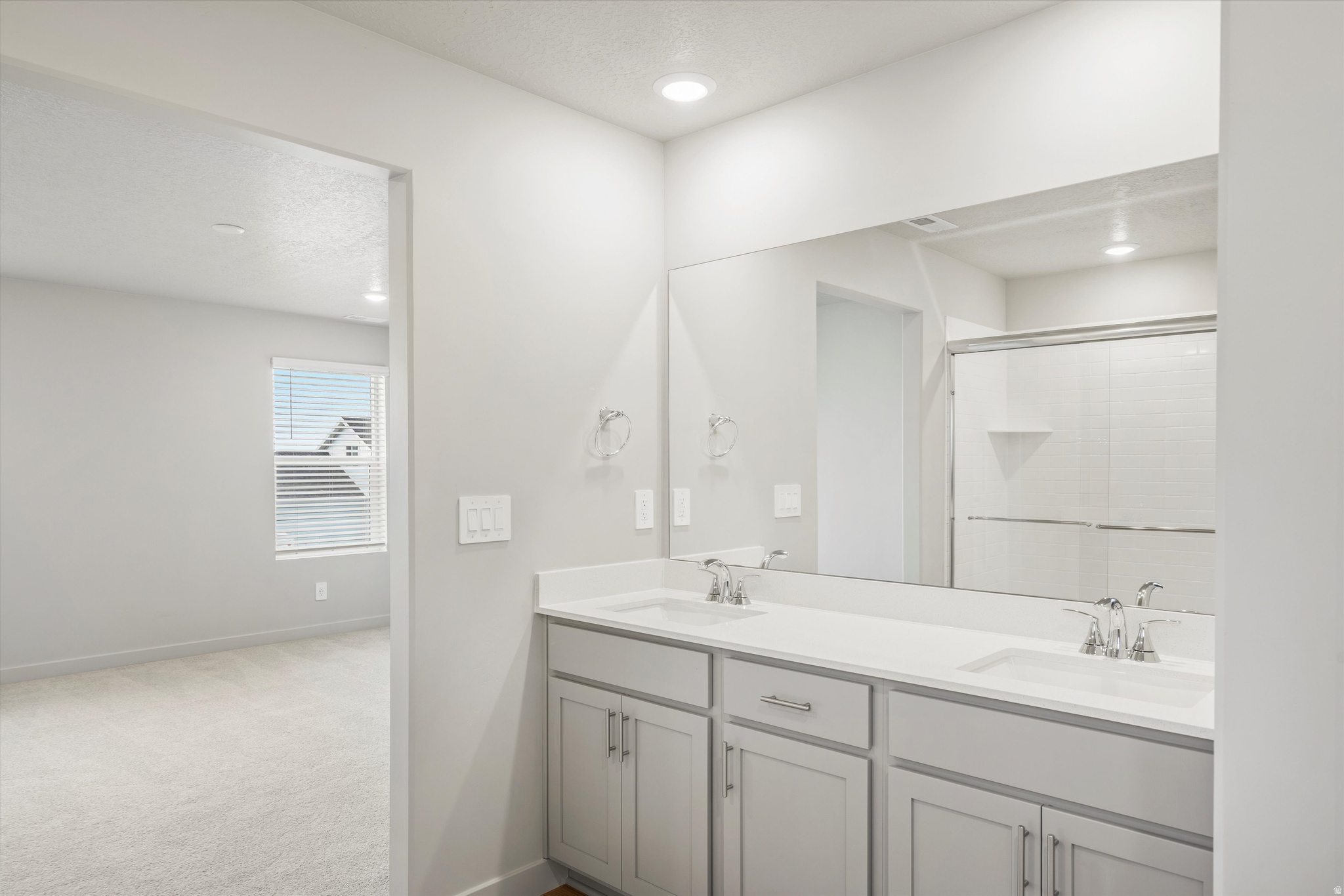 STRATTON ACRES - Residential