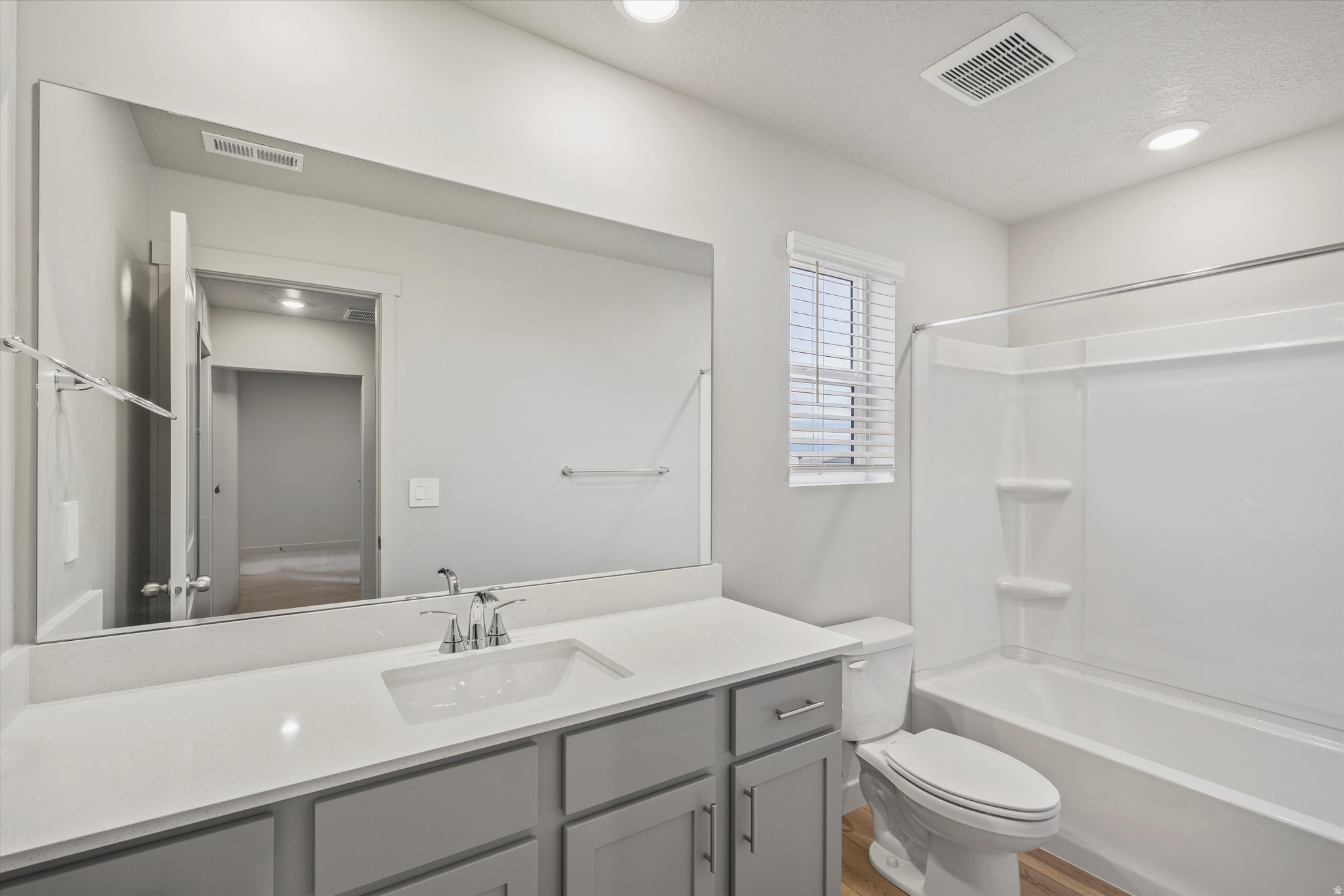 STRATTON ACRES - Residential