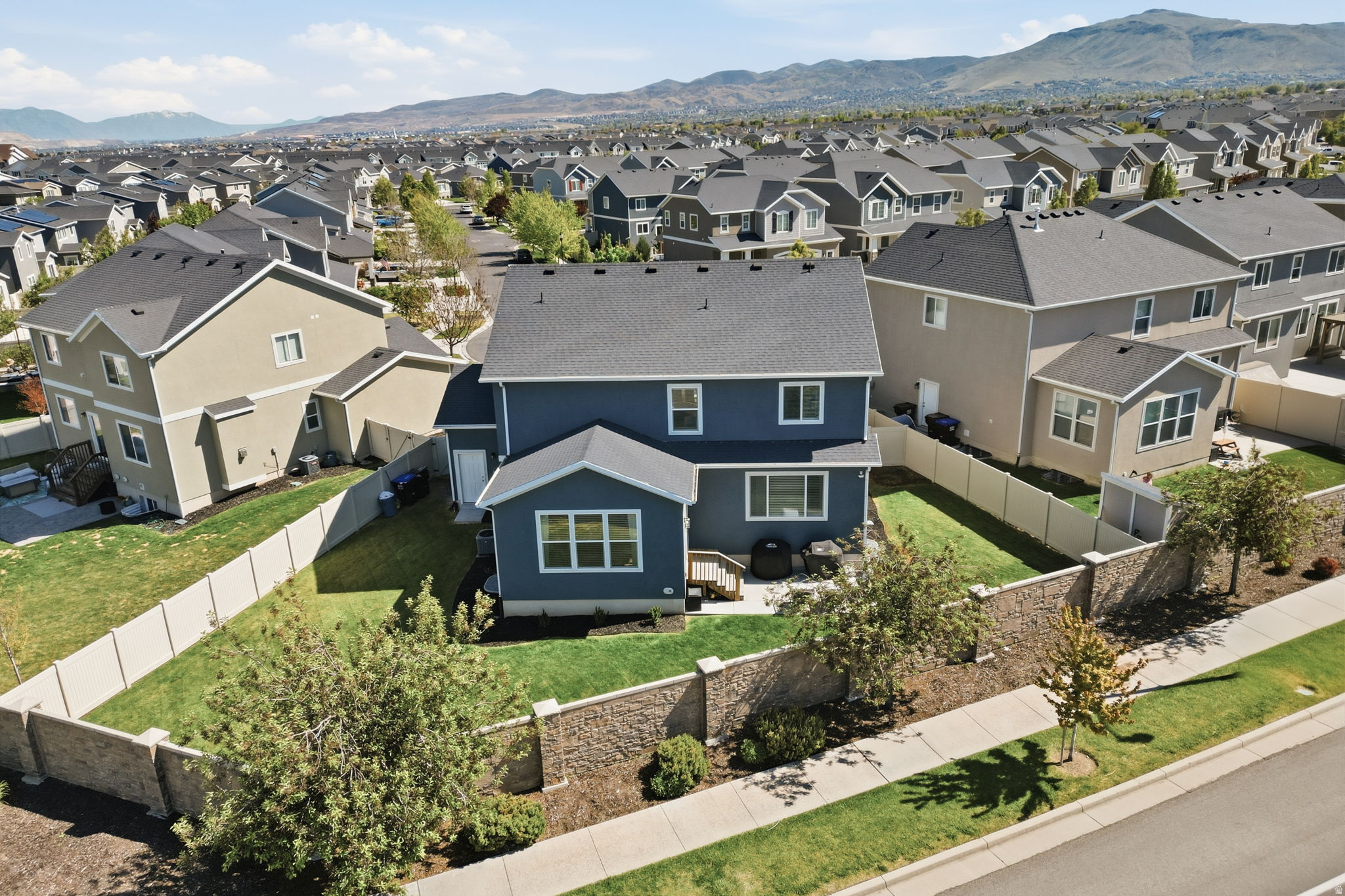 ANTHEM - Residential