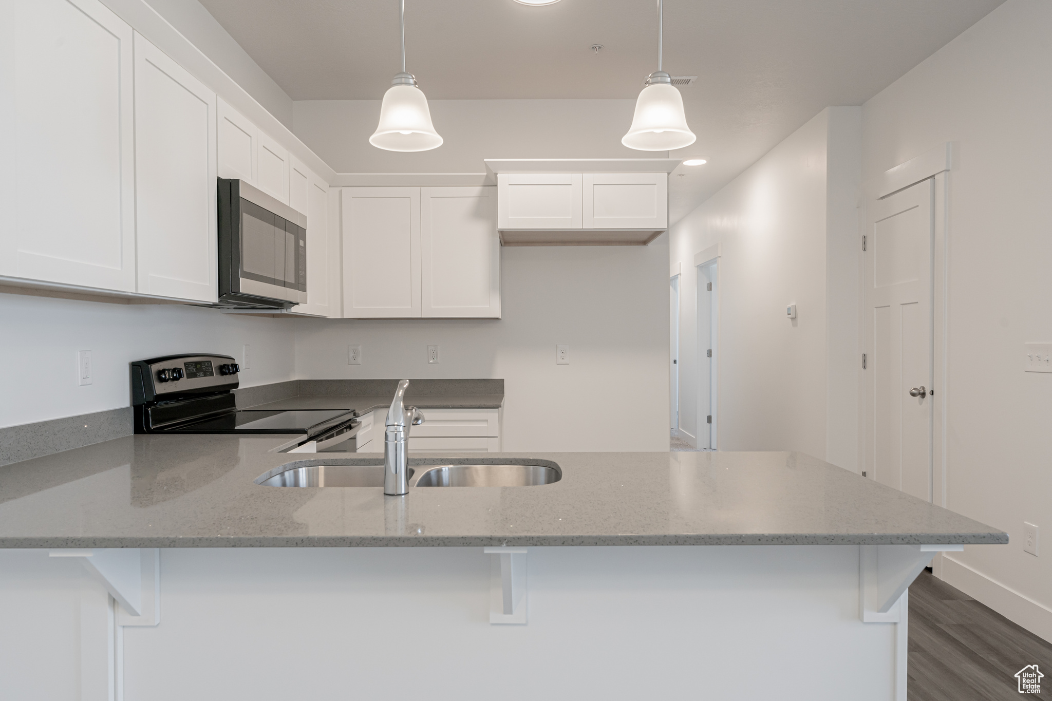841 N Coulsen Dr #G303, Saratoga Springs, Utah image 3