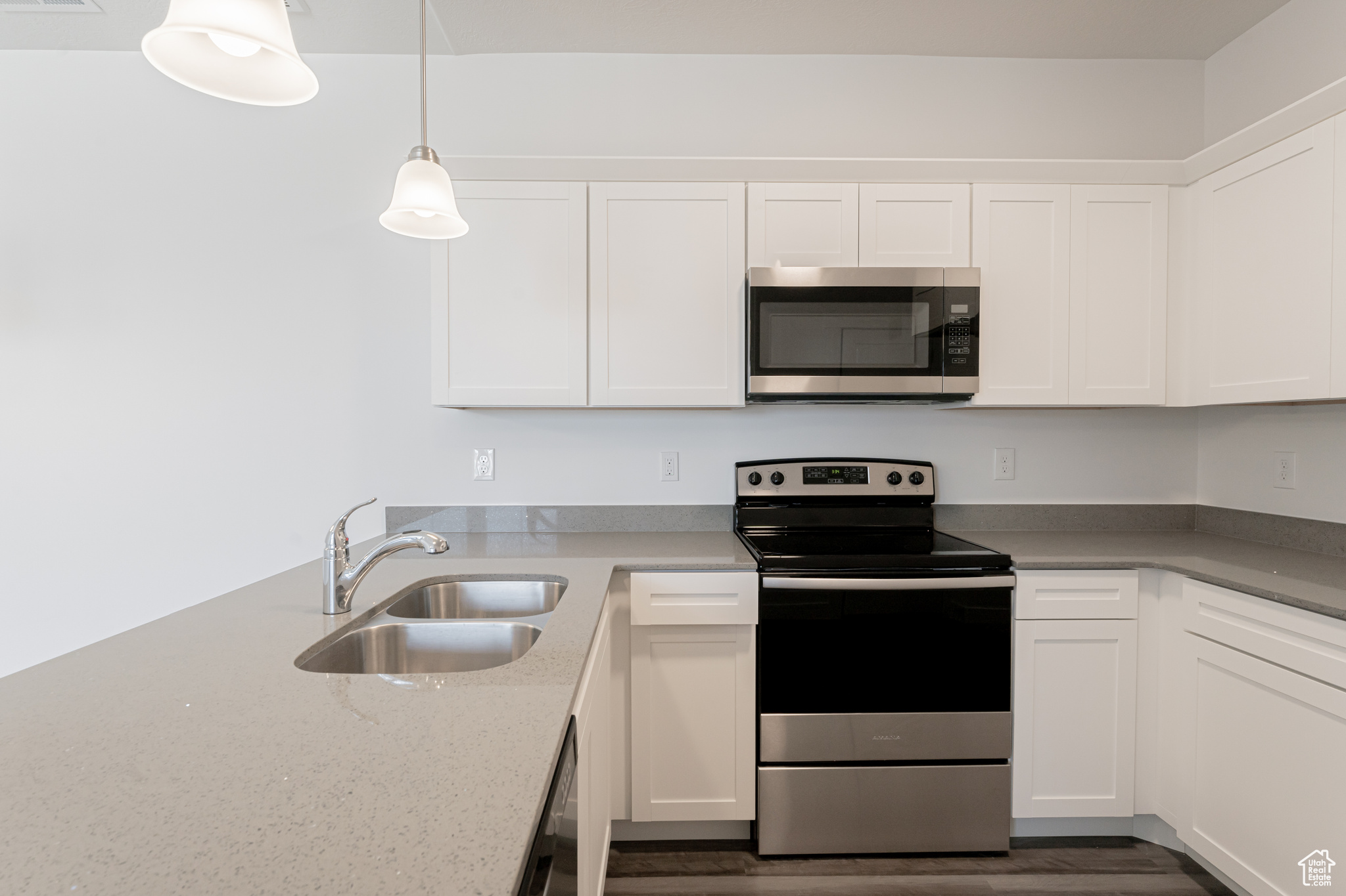 841 N Coulsen Dr #G303, Saratoga Springs, Utah image 4