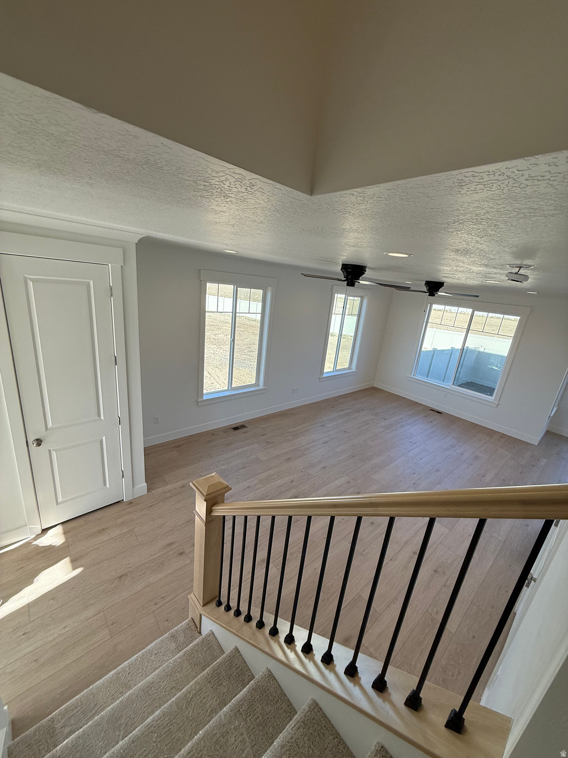 WHISPER ROCK PUD - Residential