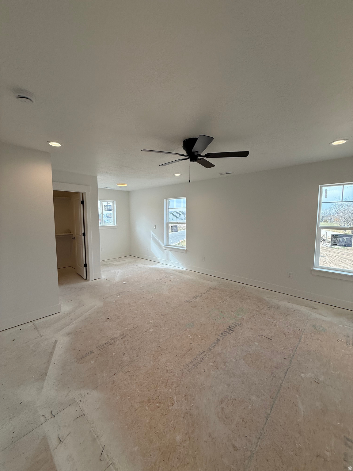 WHISPER ROCK PUD - Residential