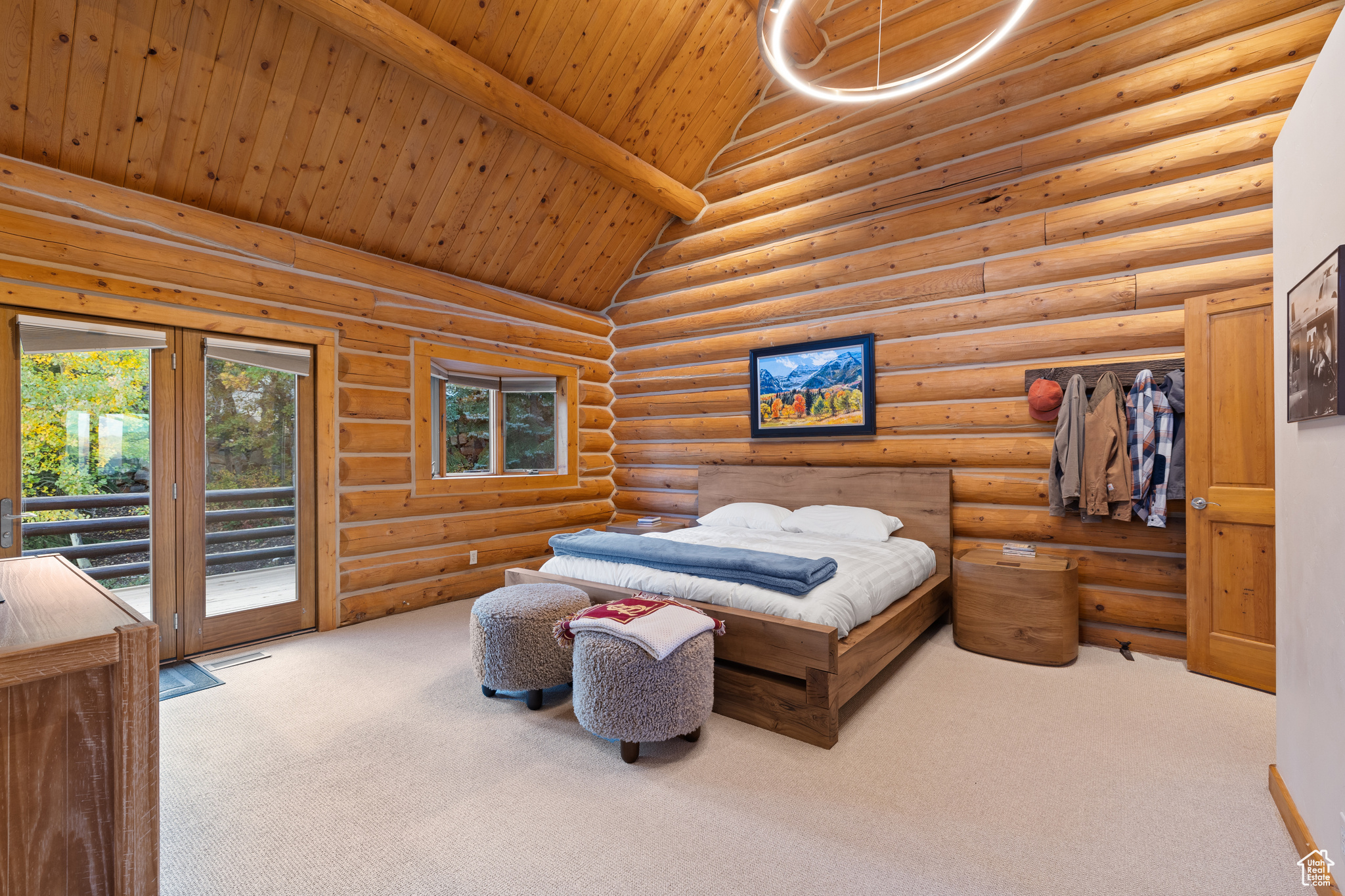 PINERIDGE - Residential