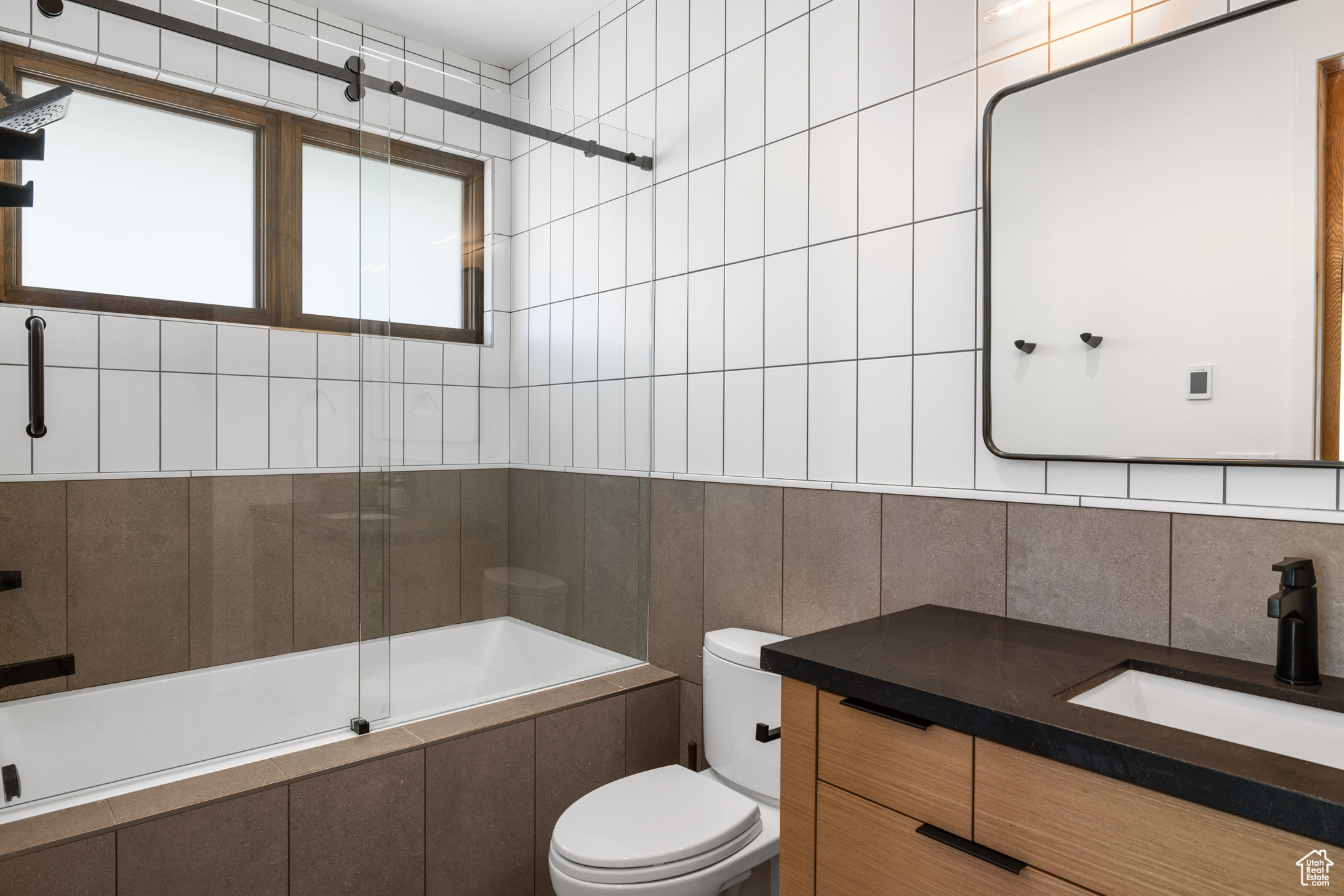 RED LEDGES - Residential