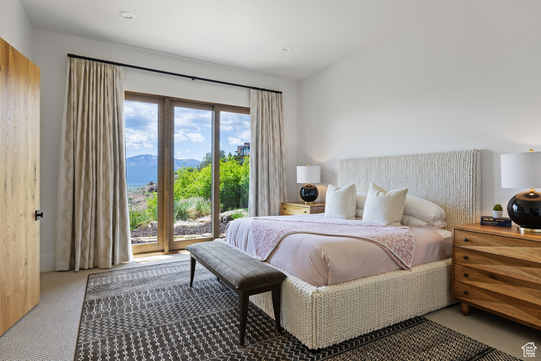 RED LEDGES - Residential