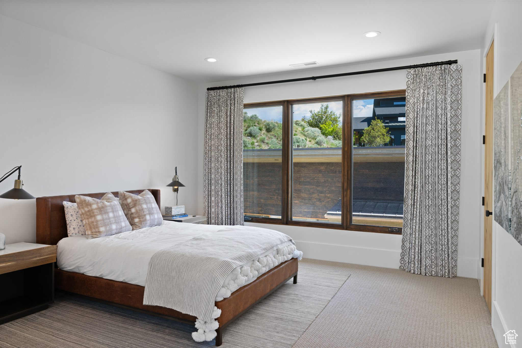 RED LEDGES - Residential