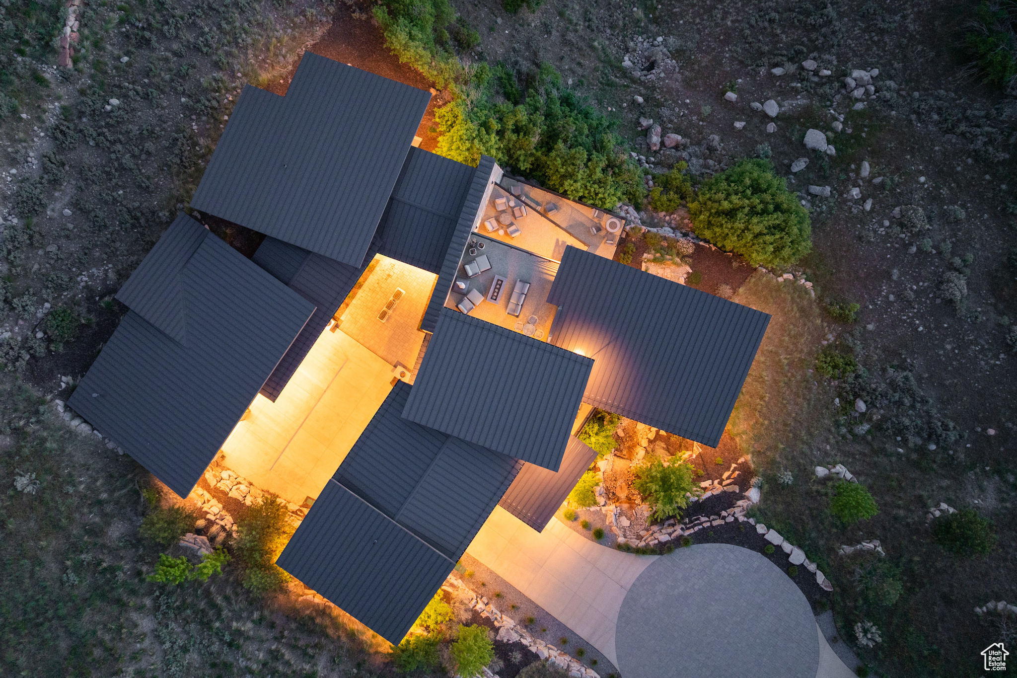 RED LEDGES - Residential