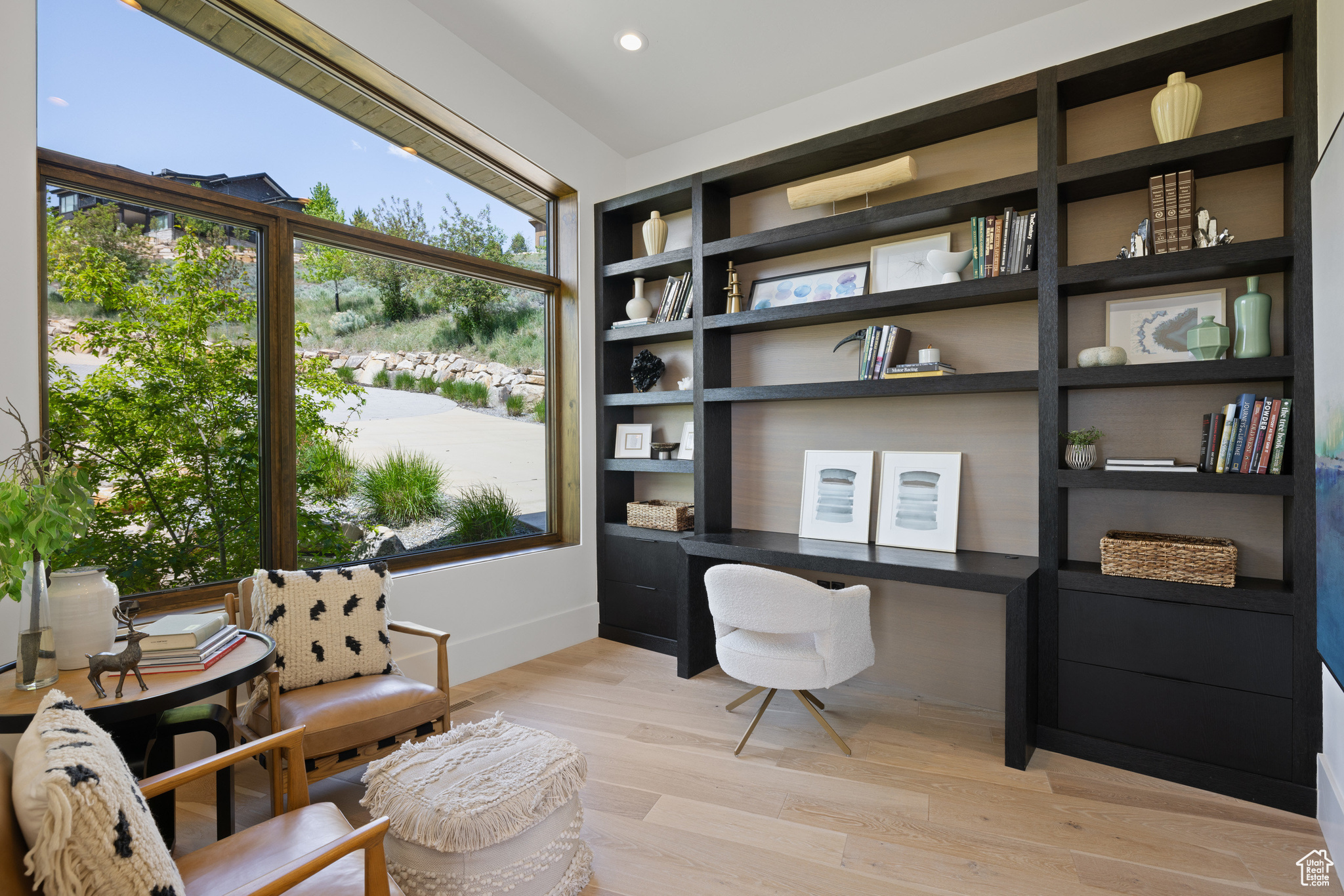 RED LEDGES - Residential