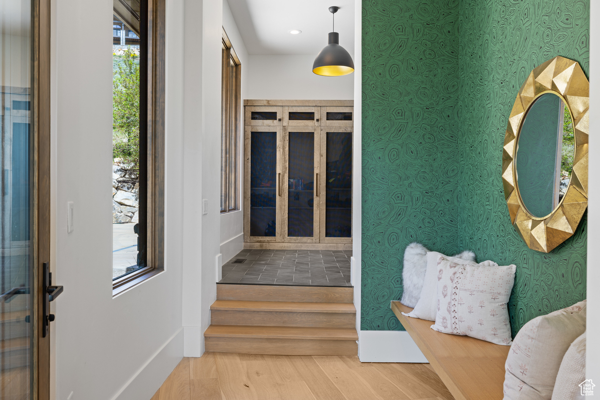 RED LEDGES - Residential