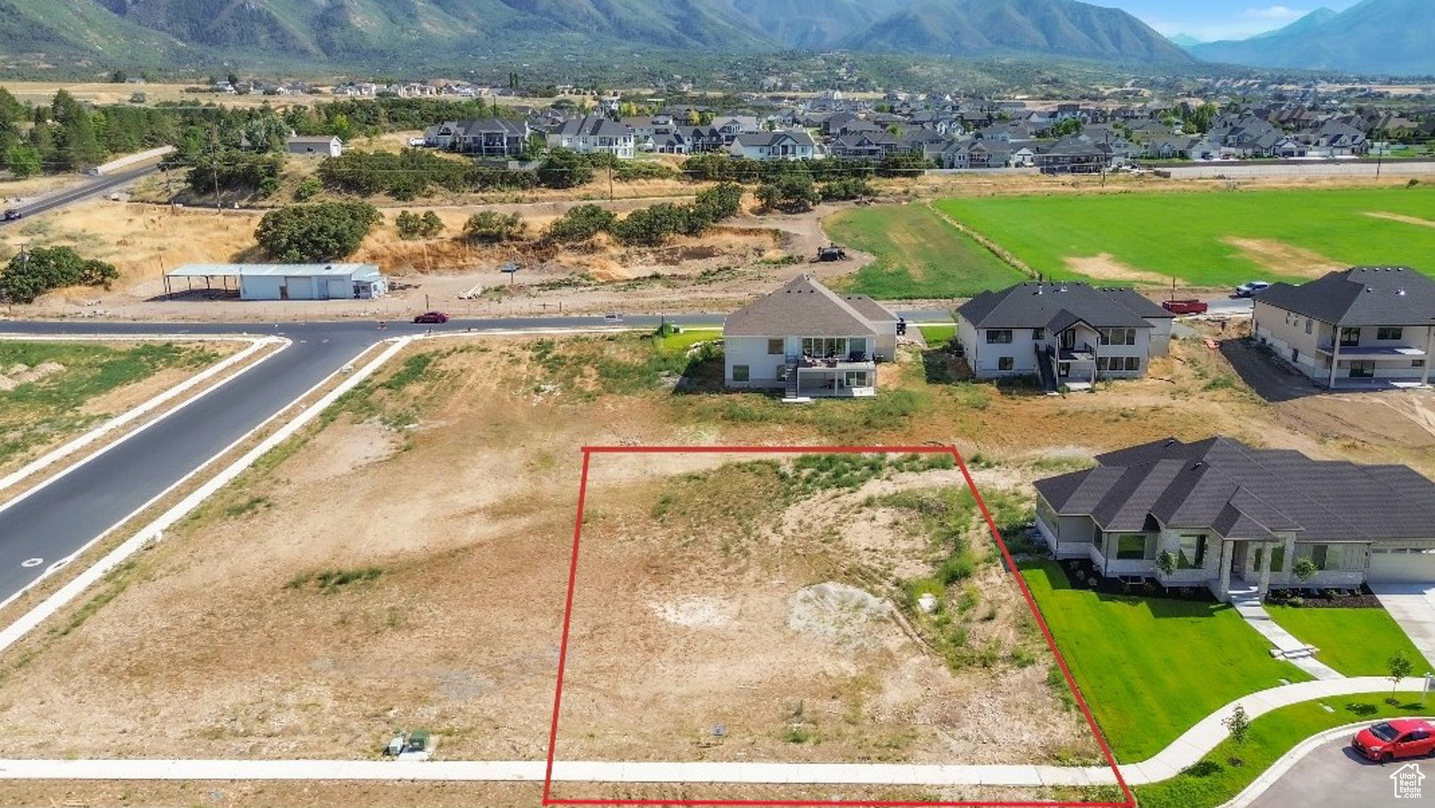 FOOTHILL RIDGE - Land