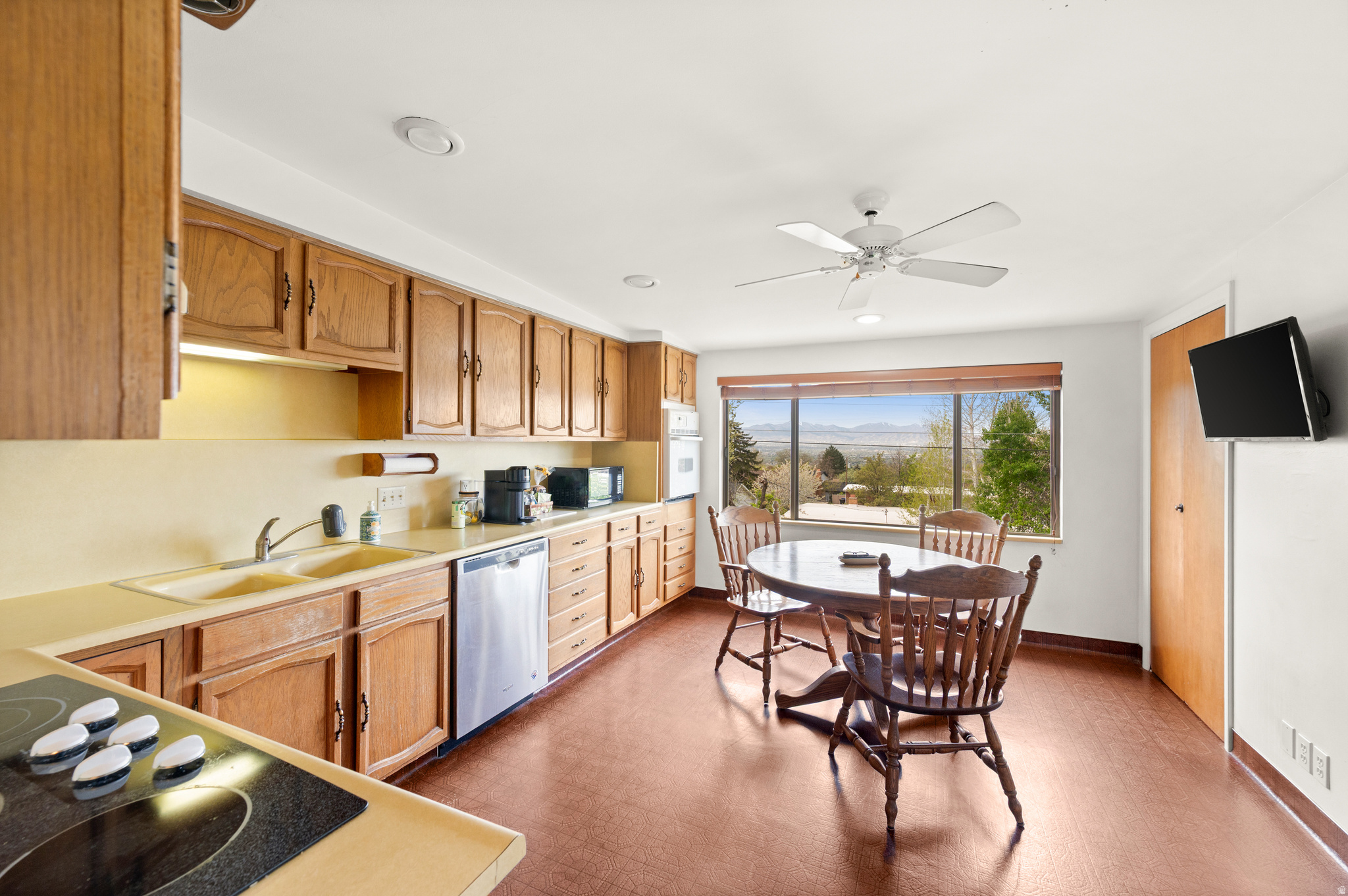 MAJESTIC HEI - Residential