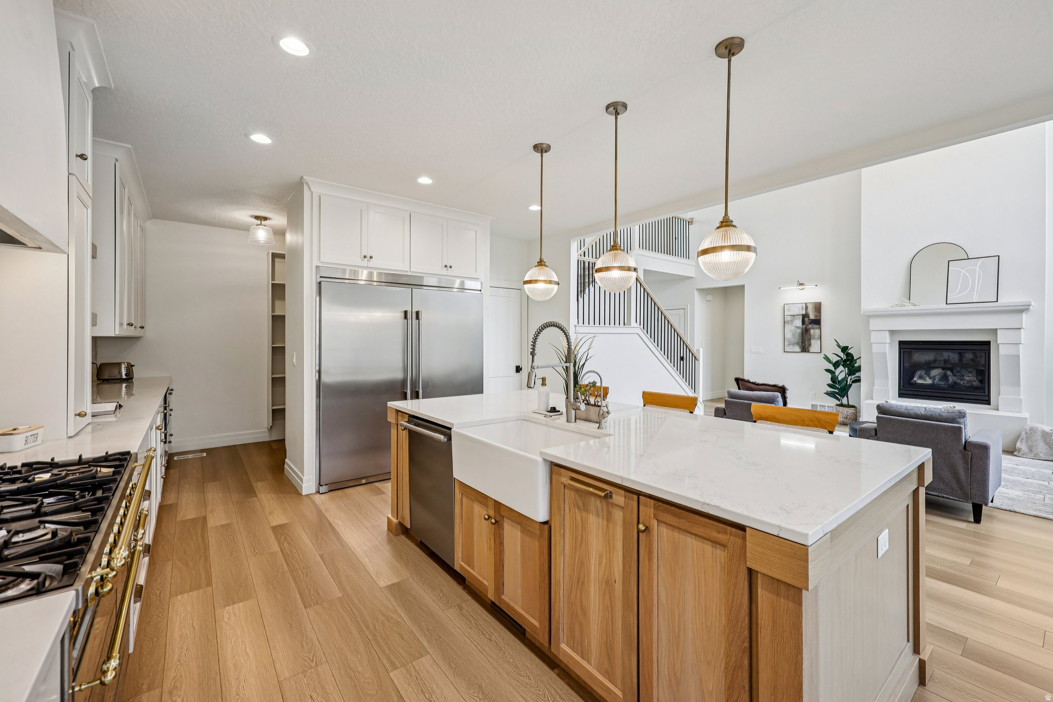 TRAVERSE MOUNTAIN - Residential