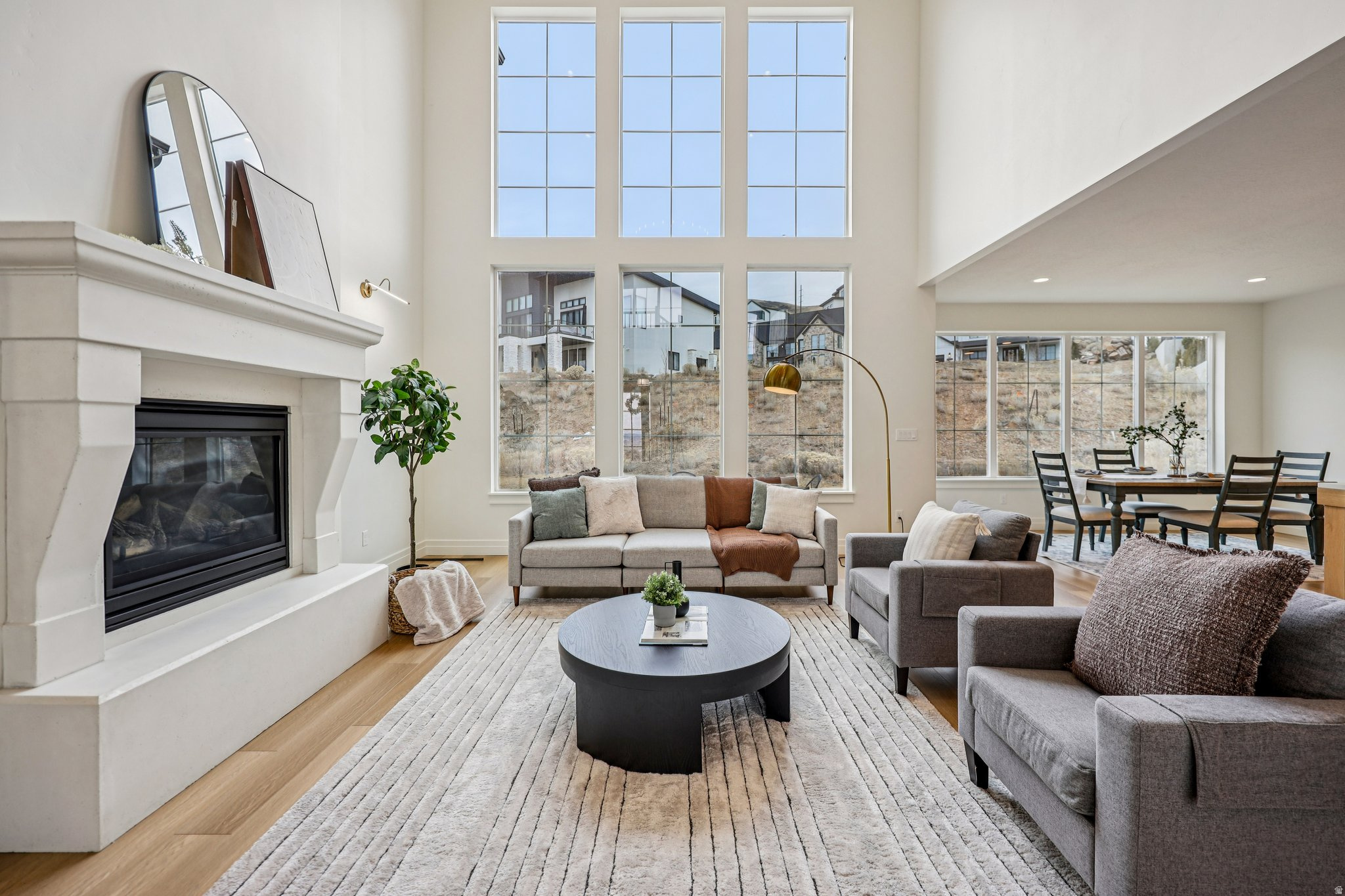 TRAVERSE MOUNTAIN - Residential