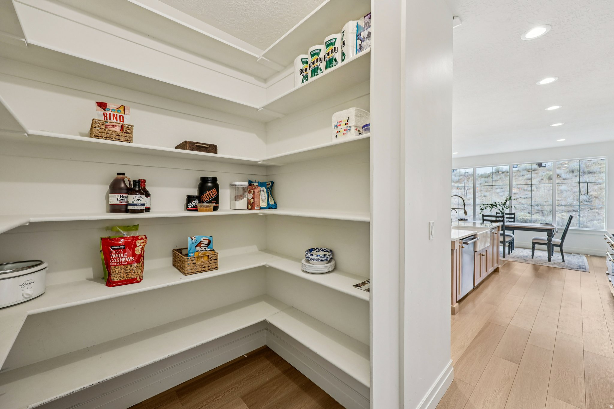 TRAVERSE MOUNTAIN - Residential