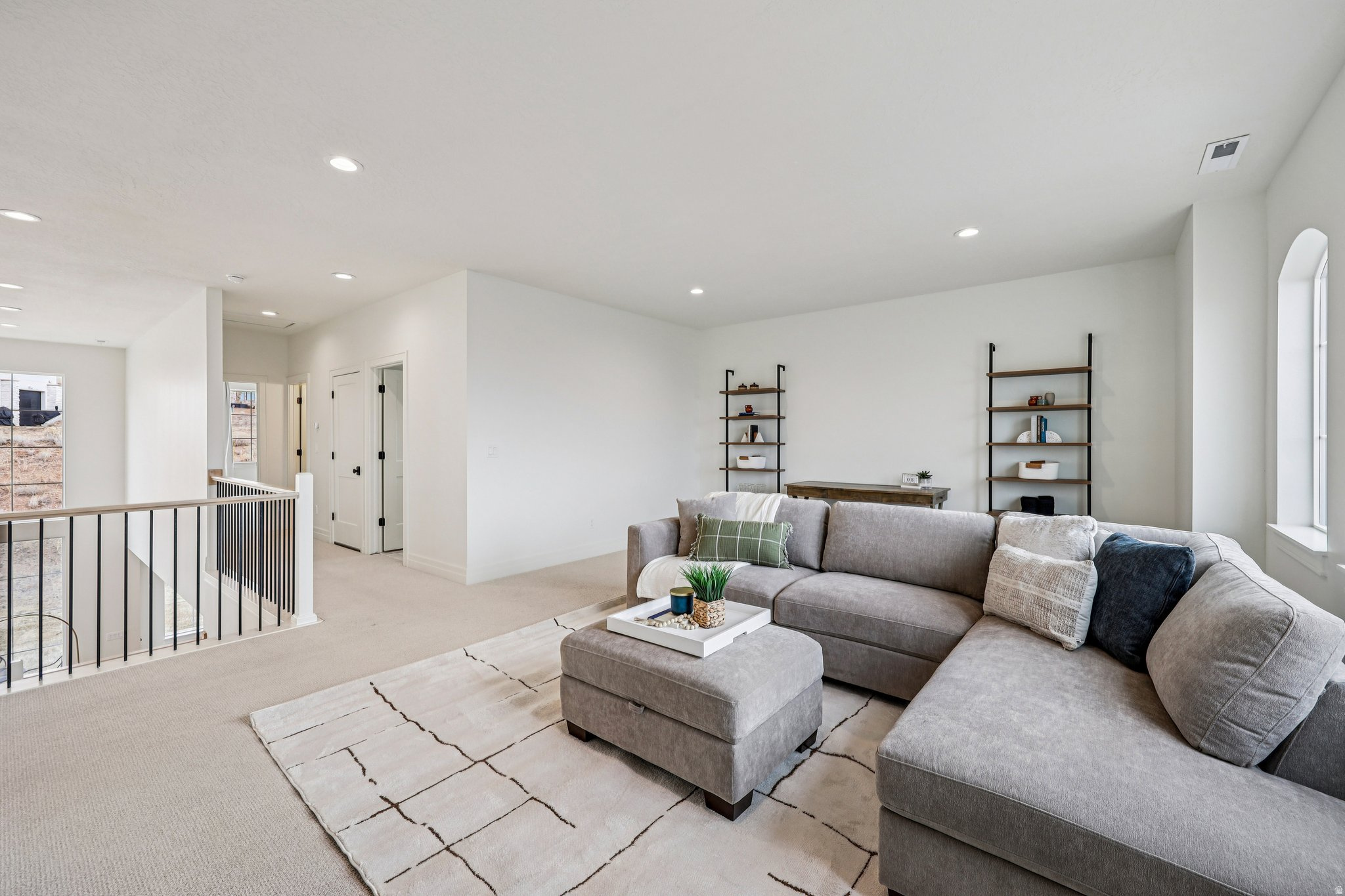 TRAVERSE MOUNTAIN - Residential