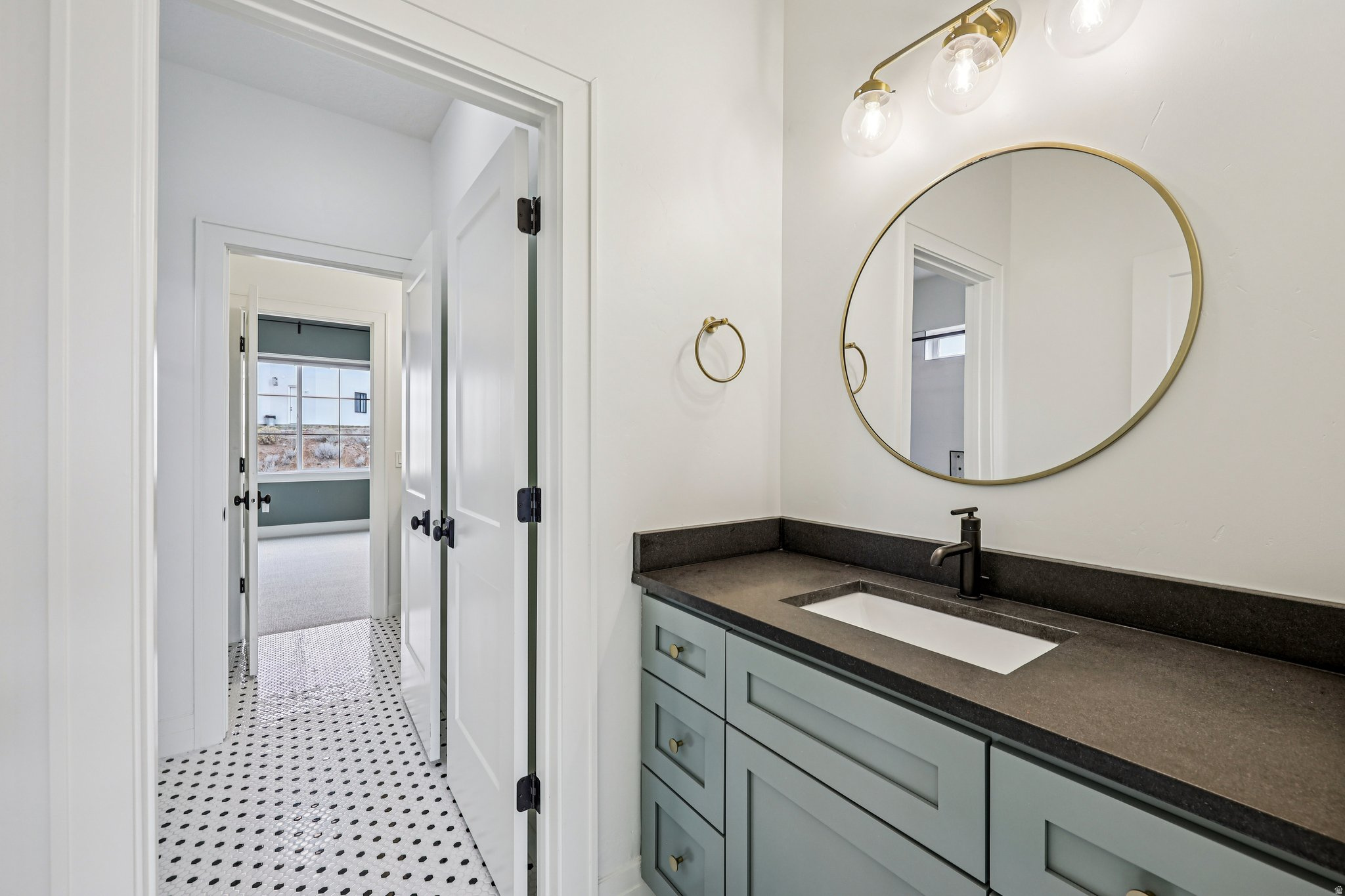 TRAVERSE MOUNTAIN - Residential