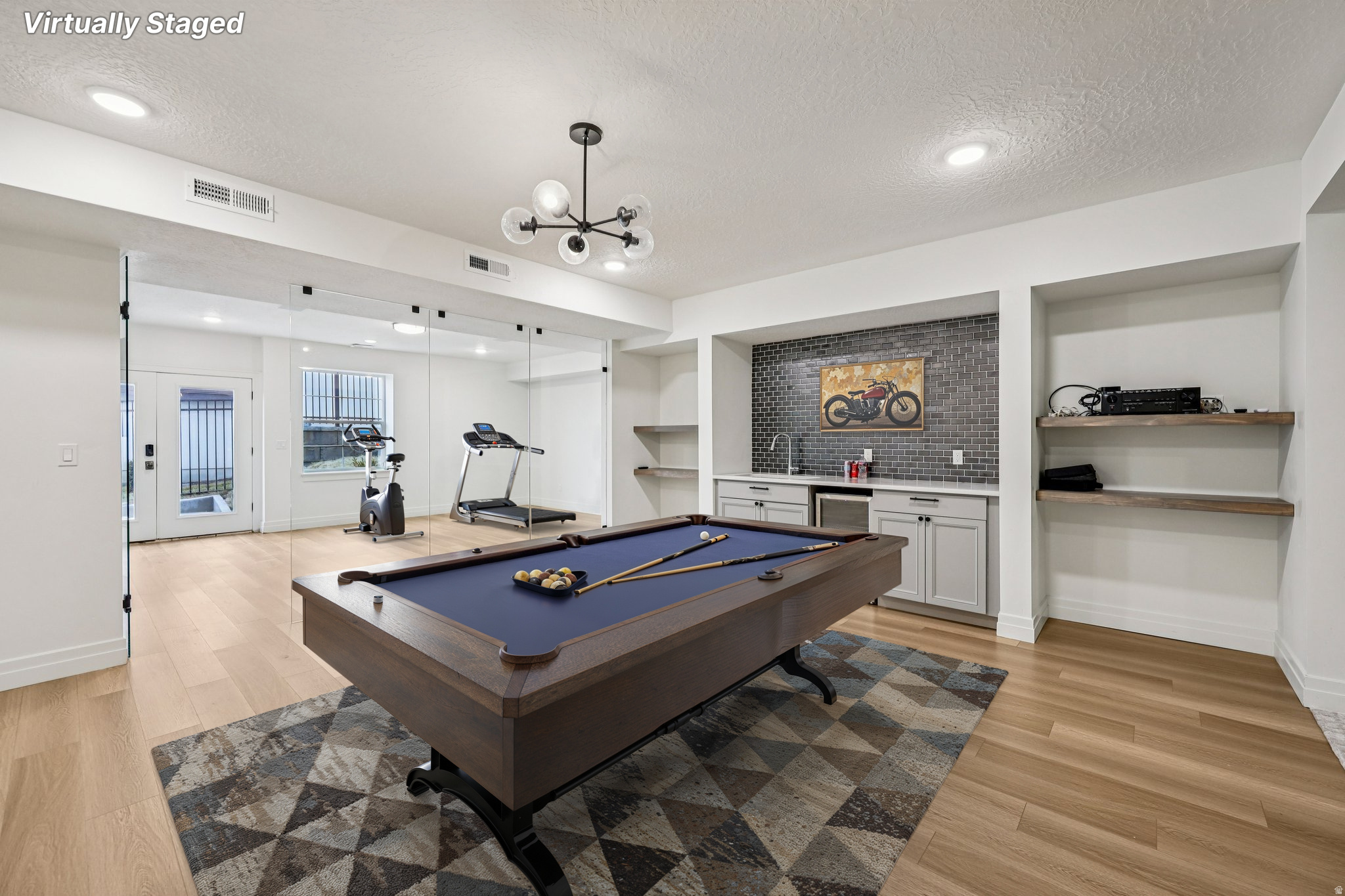 TRAVERSE MOUNTAIN - Residential