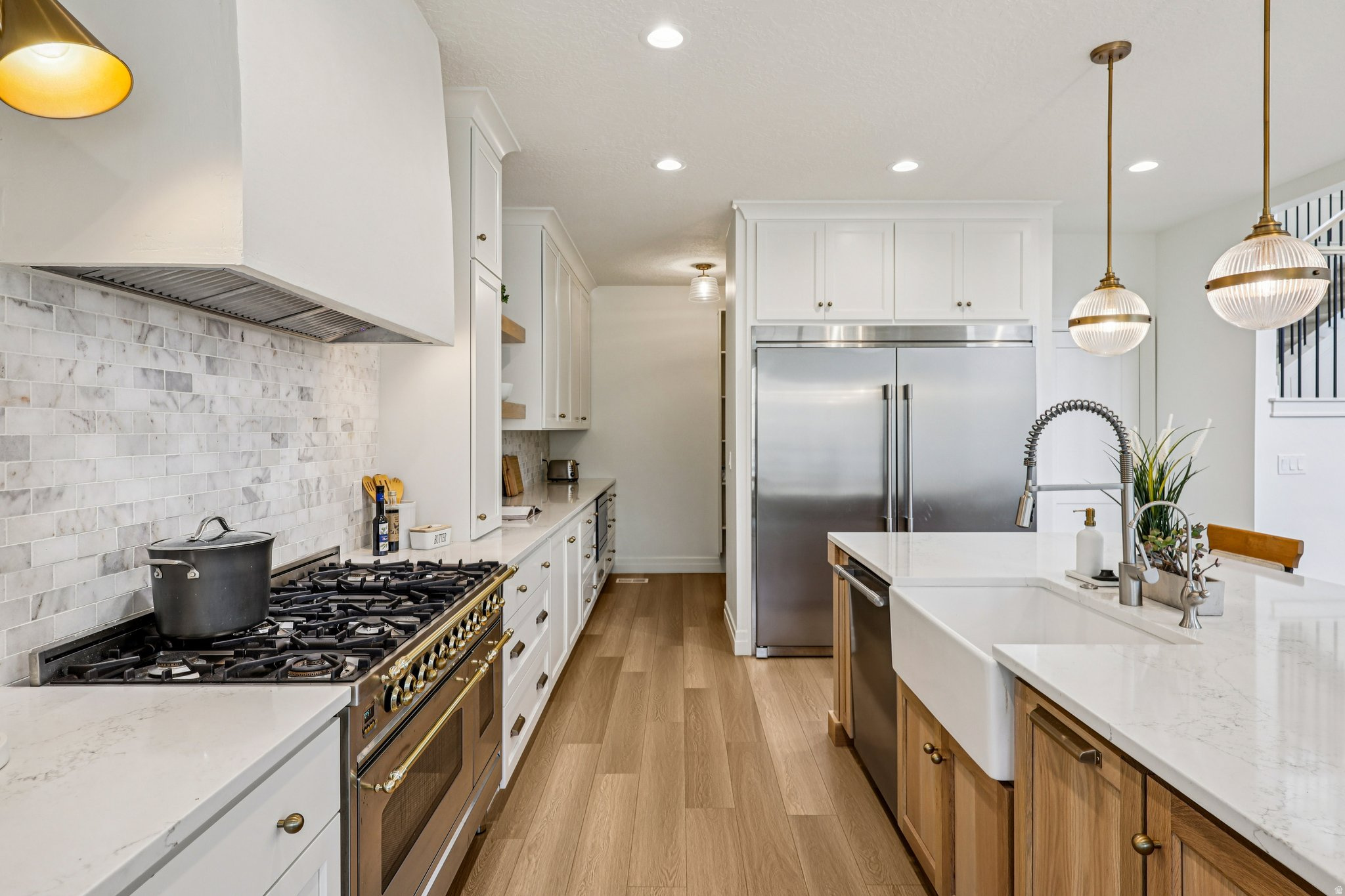 TRAVERSE MOUNTAIN - Residential