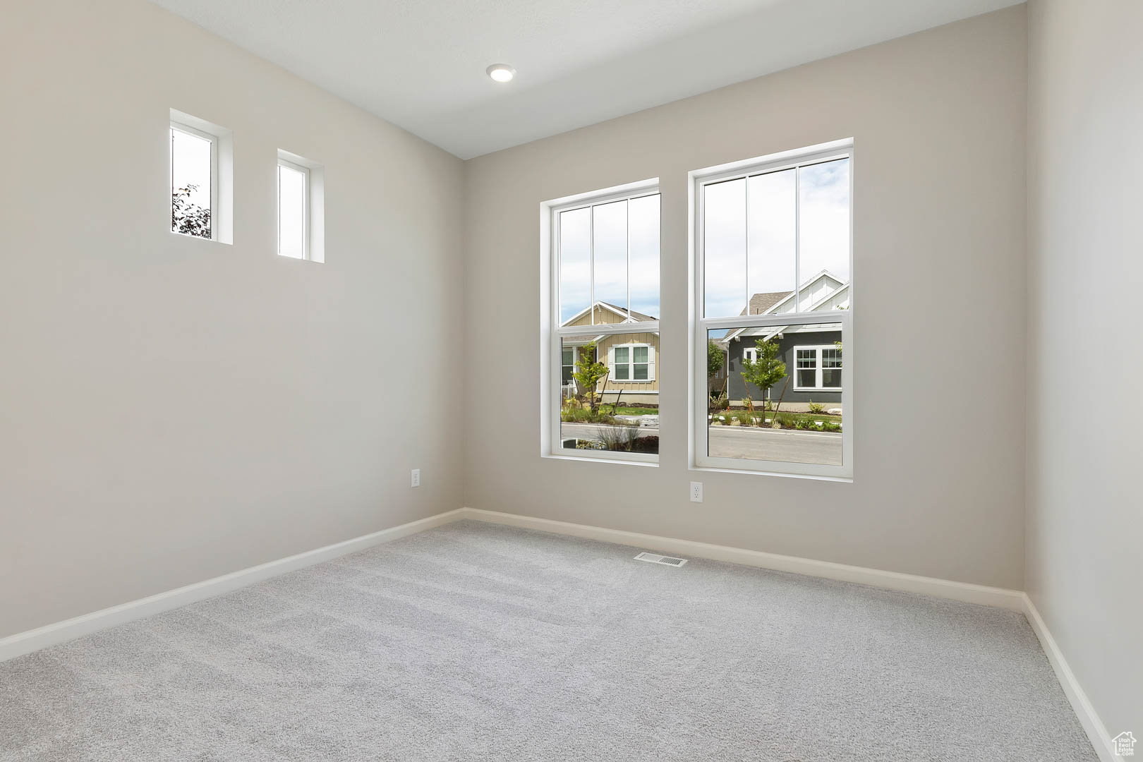 DAYBREAK SPRINGHOUSE - Residential