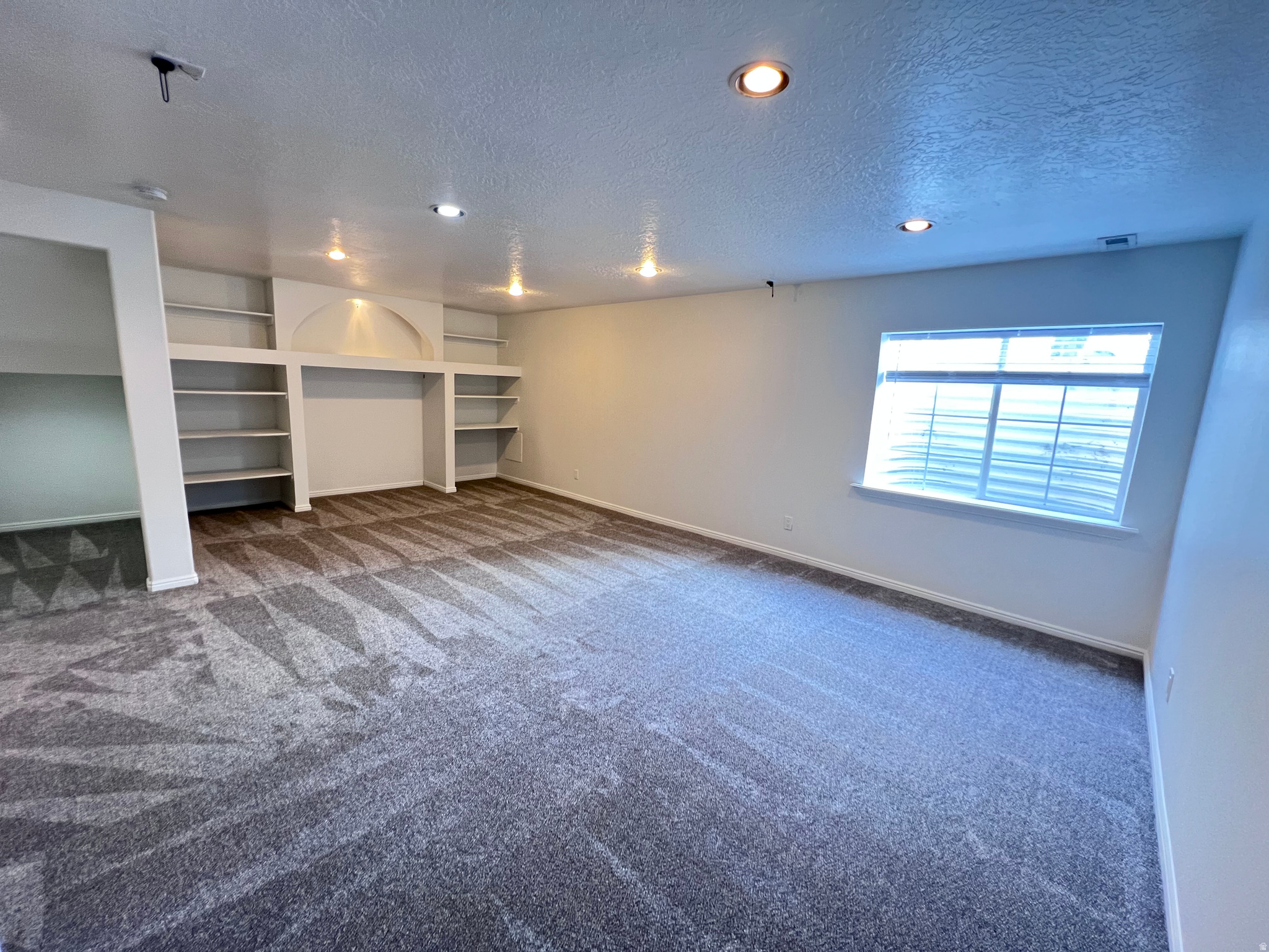 OQUIRRH PARK PHASE 4 - Residential